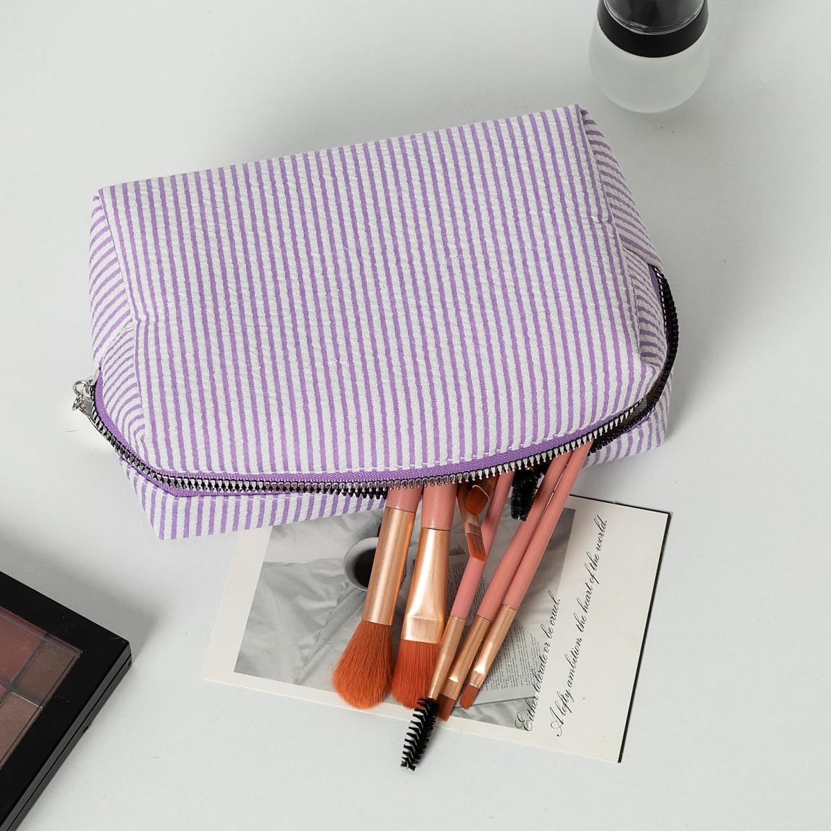 OZAOZ Makeup Bag Cosmetic Bag Travel Toiletry Bag Aesthetic Canvas Organizer Bag Zipper Pouch for Women, M-Purple, Cute - M-Light Blue image number 5