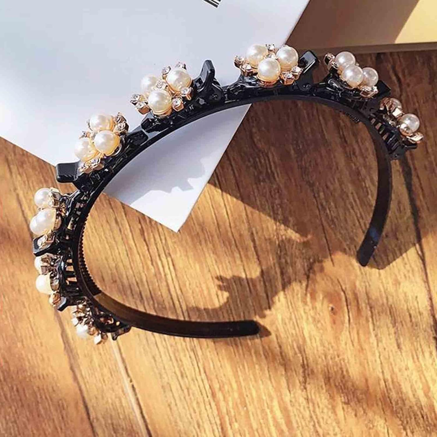 Yheakne Vintage Pearl Headband Hair Bands Rhinestone Pearl Bridal Headband White Faux Pearl Hair Bands Hairpiece Crystal Pearl Wedding Hair Accessories for Women and Girls