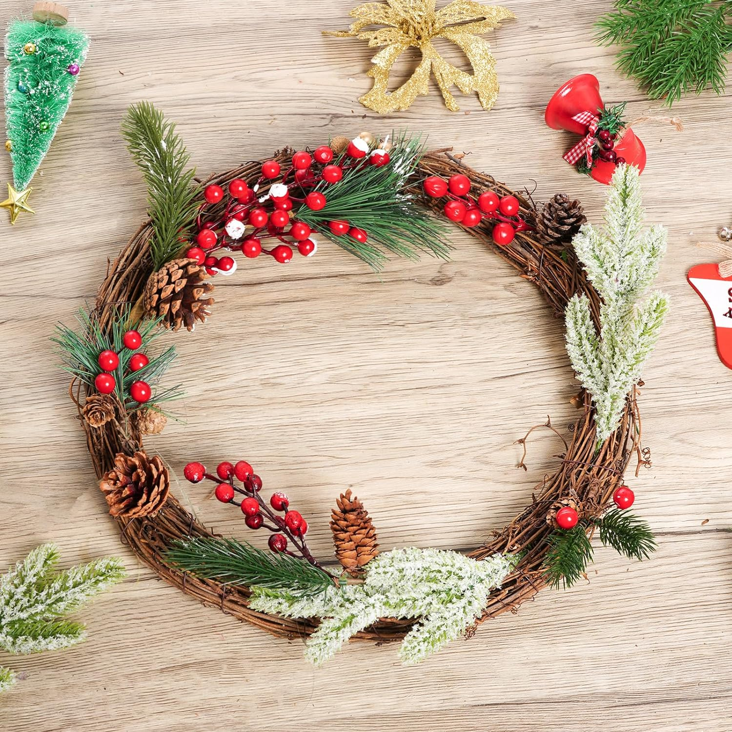 Grapevine Wreath Set, Marrywindix 1 Piece Natural Vine Branch Wreath Christmas DIY Rattan Wreath Garland for Christmas Holiday Craft Wedding Decor (14 In.)