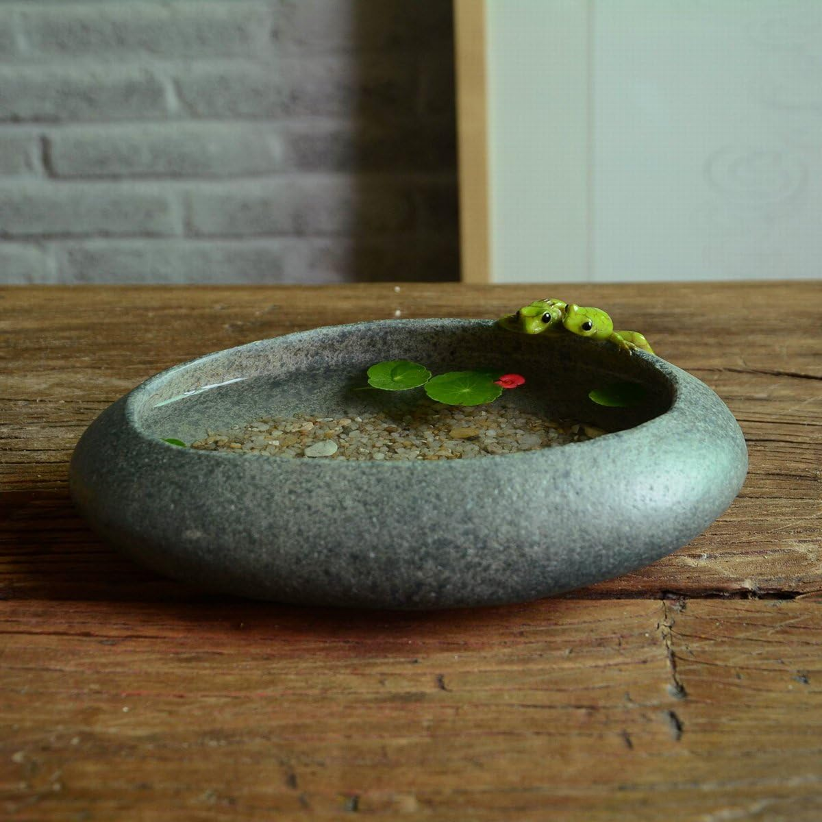 Top Collection Garden Frogs on Long Functional Stone Flower Pot Planter Figurine image number 3