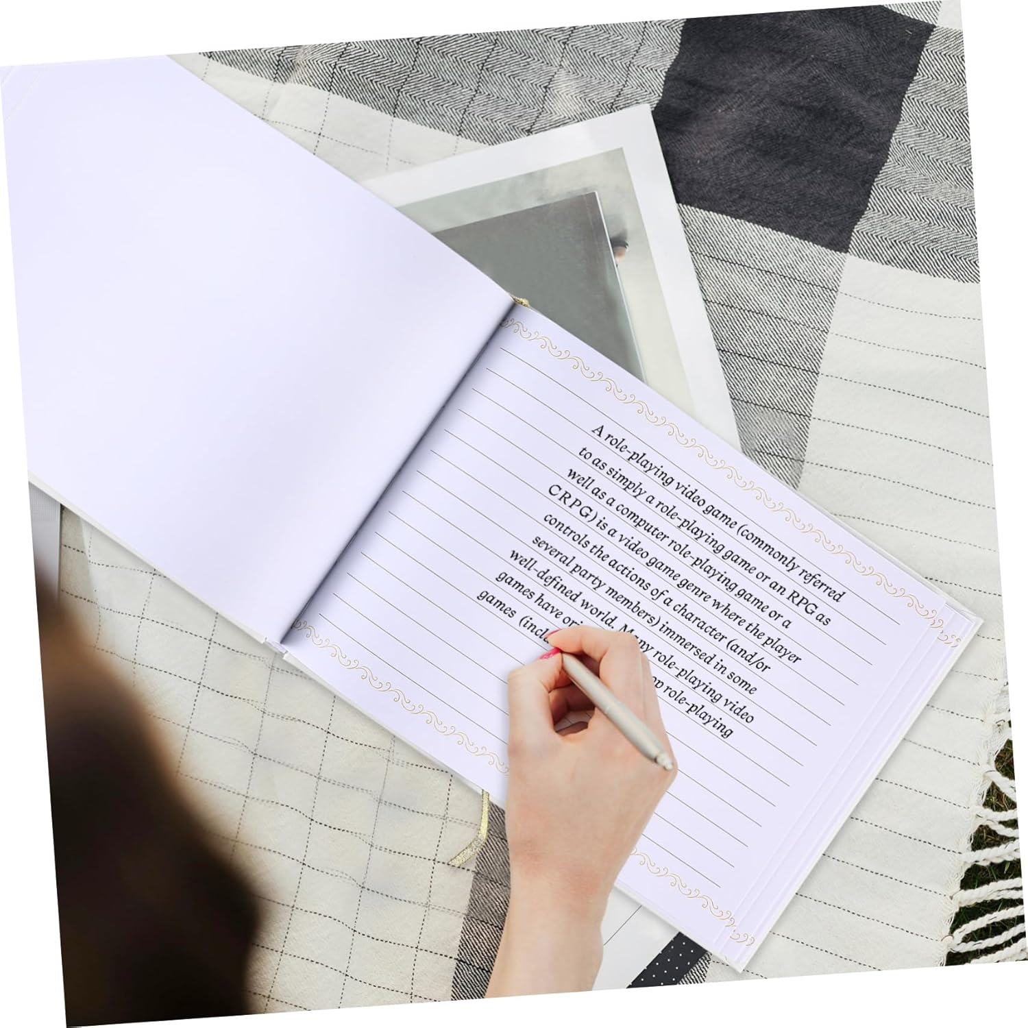 Cabilock Elegant Guest Book Photo Album for Weddings Birthdays and Home Parties Ample Pages for Messages Sturdy Construction Versatile Design for Cherished Memories image number 3