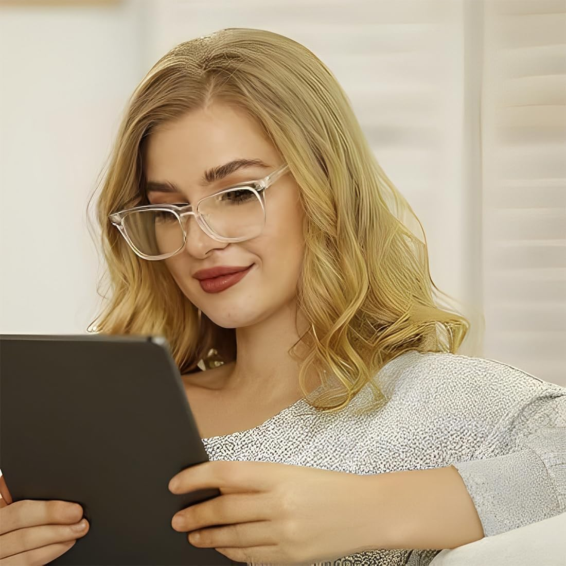 OUDQFCJ Pack of 2 anti Blue Light Glasses, Quality round Frame, Lightweight Clear Blue Light Filter Glasses for Men and Women, Computer Reading Glasses image number 4