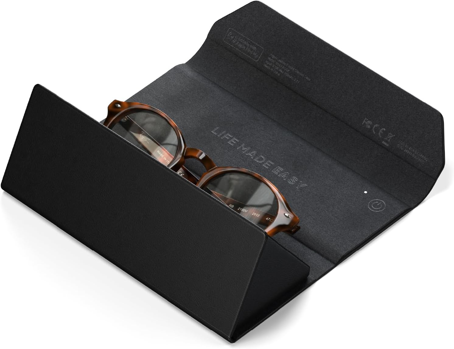 Satechi Findall Smart Glasses Case with Find My, Foldable & Portable, Wireless Rechargeable, Left-Behind Alerts, Loud Audible Chime, Compatible with Most Glasses & XR/AR Glasses &ndash; Sand