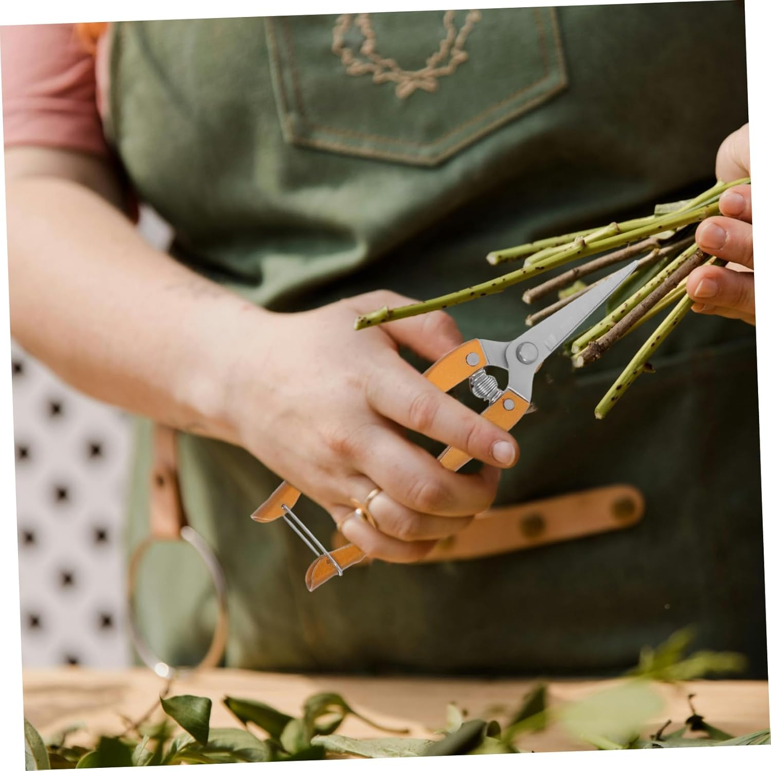 Kisangel 2Pcs Garden Pruning Shears Stainless Steel Plant Cutting Scissors Lightweight Fruit Picking Tool for Home and Outdoor Gardening image number 5