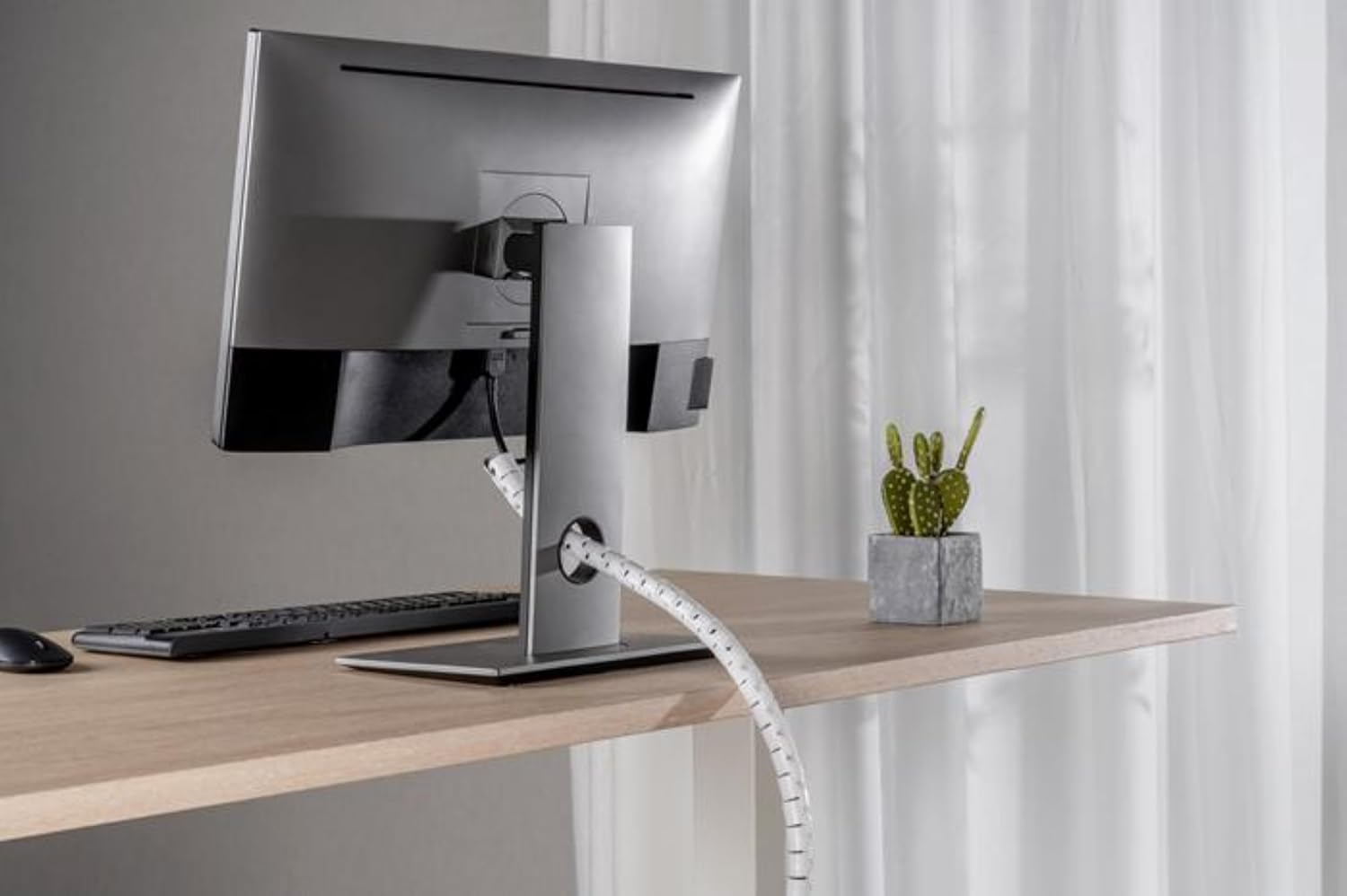 Brateck Coiled Tube Cable Sleeve, White, 1000 X 25 Mm image number 2