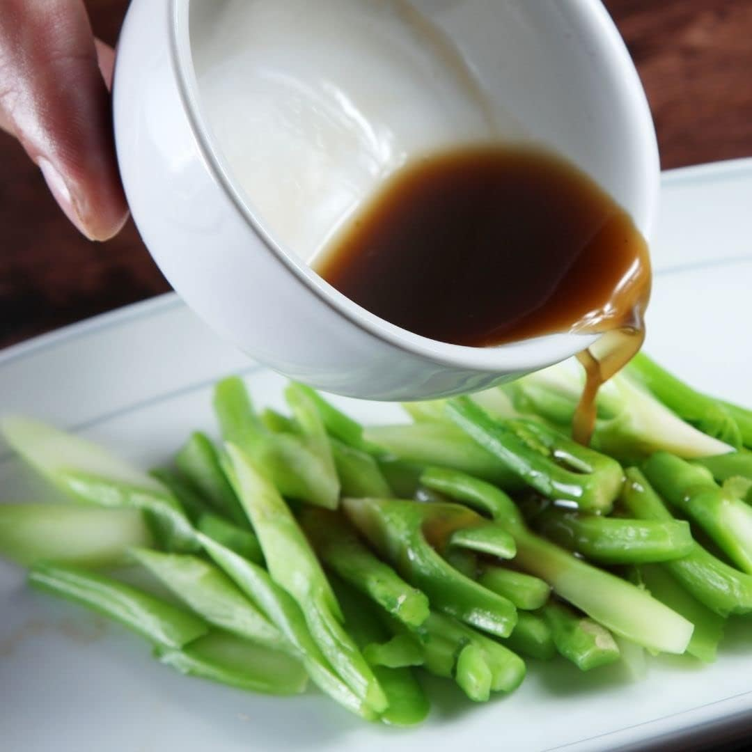 Megachef Premium Oyster Sauce, 230 G image number 6