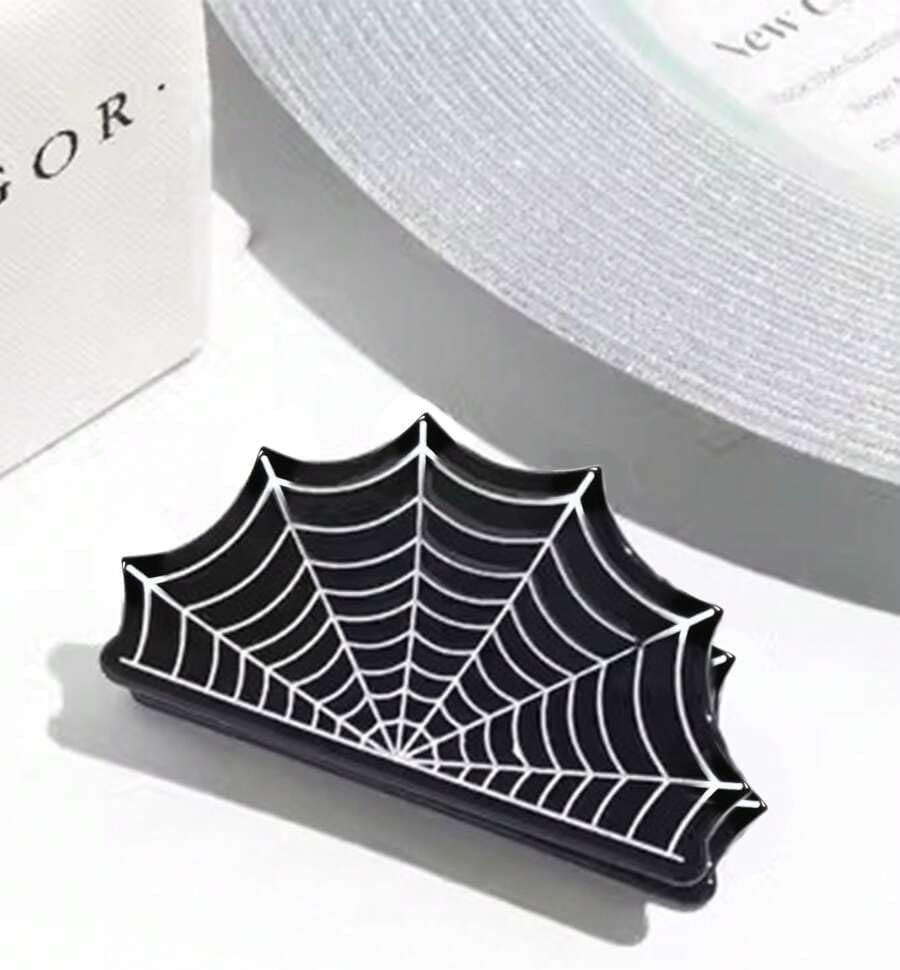 Halloween Hair Claw Clips Hair Claw for Women 1Pcs Black Web Hair Claw Clips for Thick Hair Black Hair Clips Hair Clips Resin Hair Clips Black Cute Web Halloween Clips Cute Hair Clips Accessories image number 5