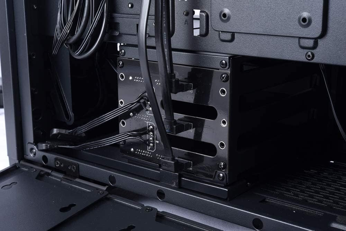 Lian Li LAN2-3X Hot-Swappable Back Plate for LANCOOL II/LANCOOL 2 / LANCOOL Two - LAN2-3X image number 1