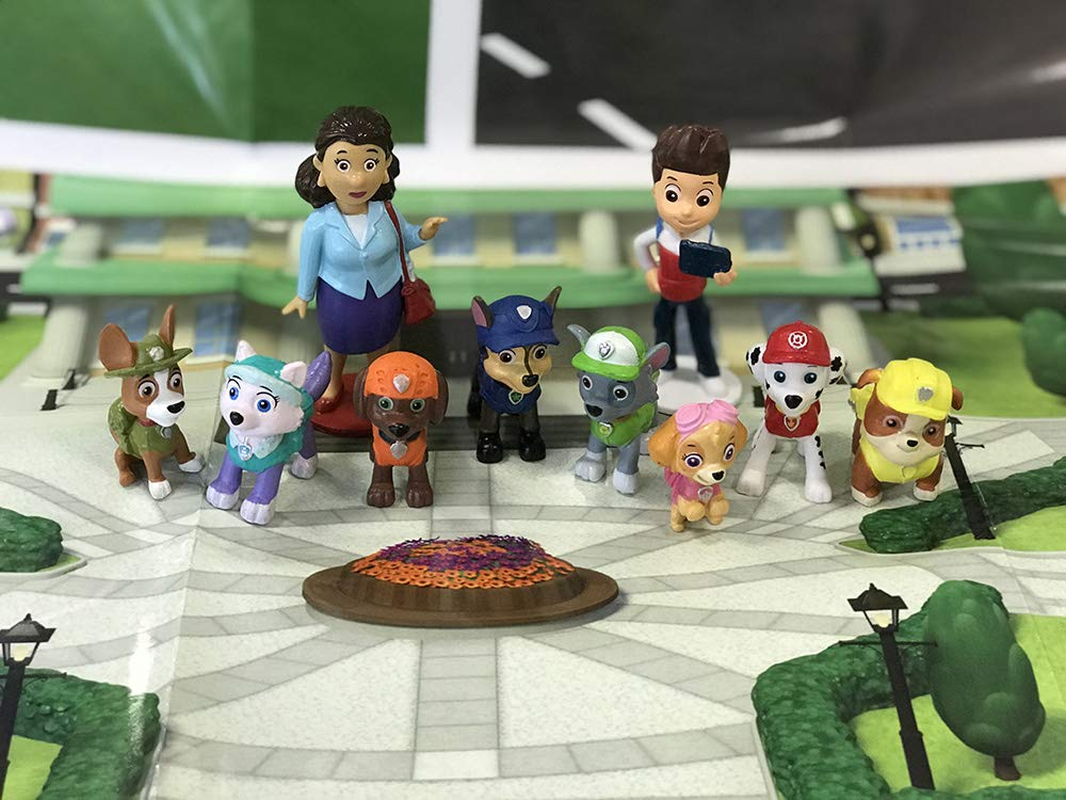 Paw Patrol My Busy Books - Storybook, 10 Figurines, Playmat: with Storybook, 10 Figurines and a Playmat image number 4