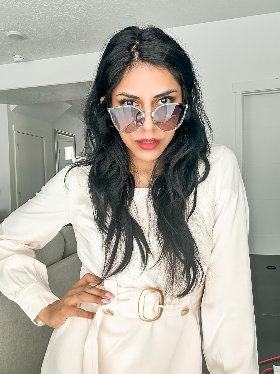 FEISEDY Vintage Polarized Cat Eye Sunglasses for Women Oversized round Sunglasses anti Glare B7000 image number 6