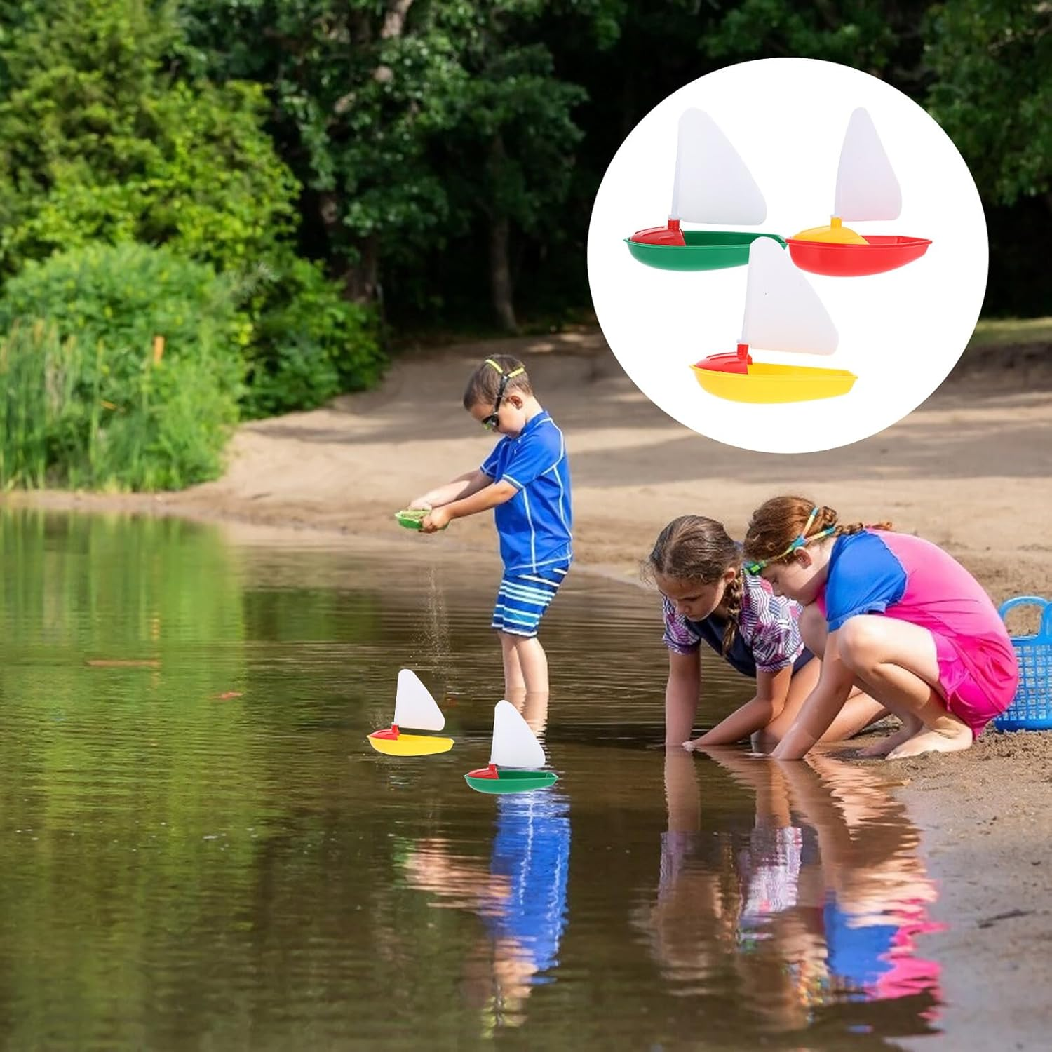 Parliky Mini Plastic Sailing Boat for Bath and Bathtub with Small Medium Large Safe Non Deformable Material Educational Water Play Random Color image number 2