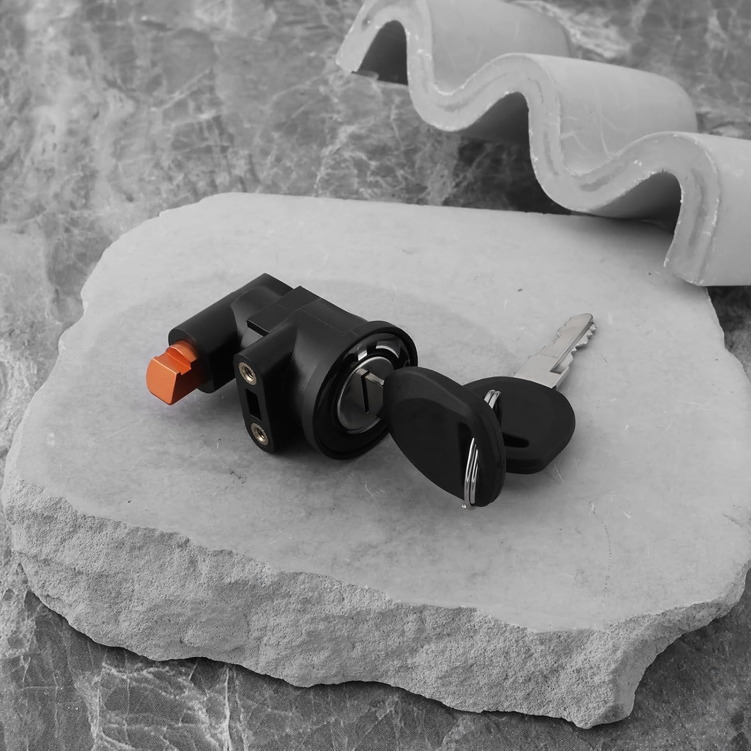 SING F LTD Electric Bike Battery Lock with 2 Keys Compatible with Vitesse Force and Compatible with Vitesse Vigour Electric Bikes image number 4