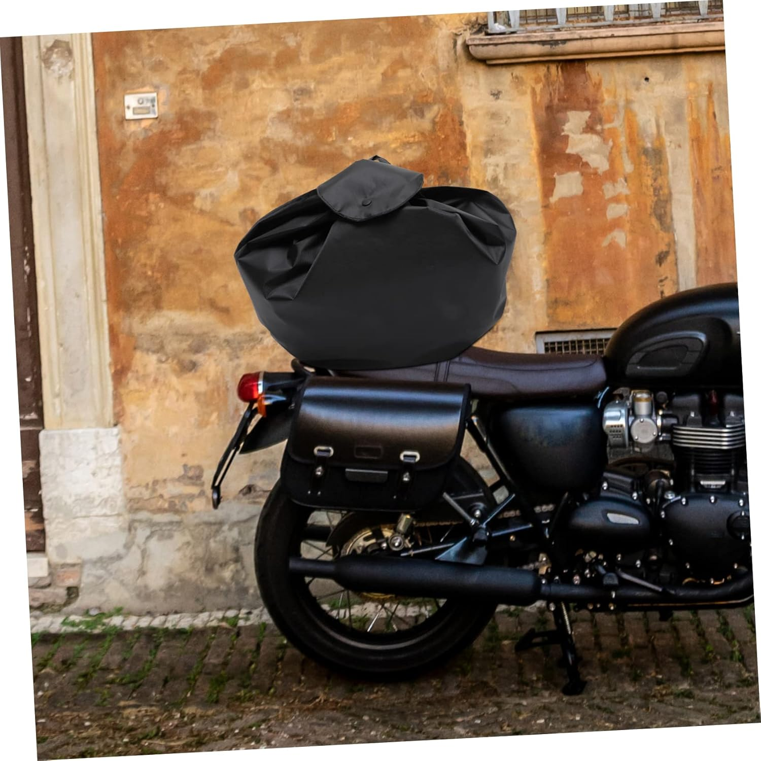 Vaguelly Motorcycle Helmet Pouch Capacity Storage Bag for Helmets Dustproof Design for Motorbike Electric Bike Use Material image number 1