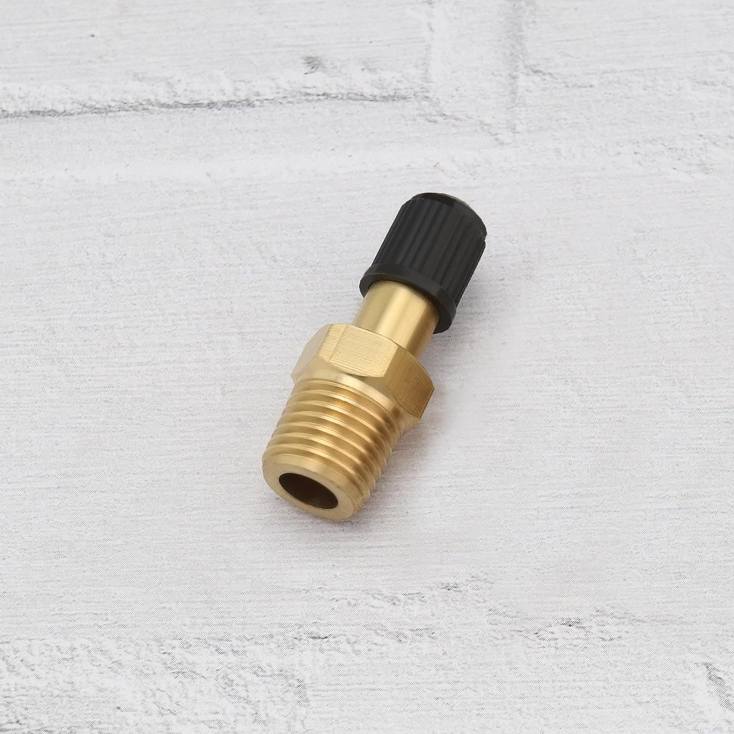 Emagtech 4Pcs 1/8 Inch NPT Pressure Vessel Tank Valve Joint 1/8 Inch NPT External Threaded Brass Joint Pressure Vessel Valve Plug Storage Tank Valve Accessories