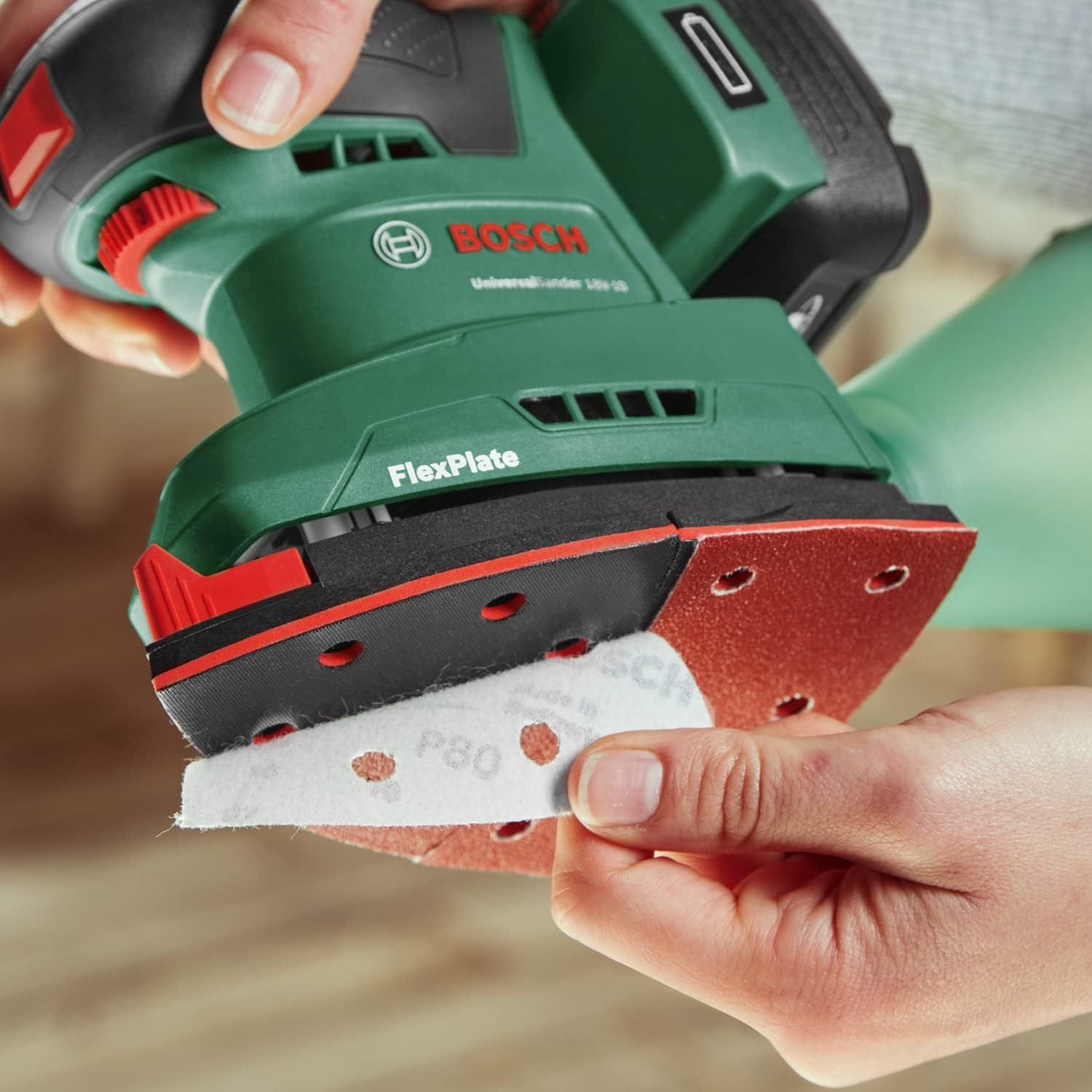 Bosch Universalsander 18V-10 Cordless Sander (Without Battery, 18 Volt System, for DIY Woodworking, 32 X Sandpaper, in Box) - Amazon Edition