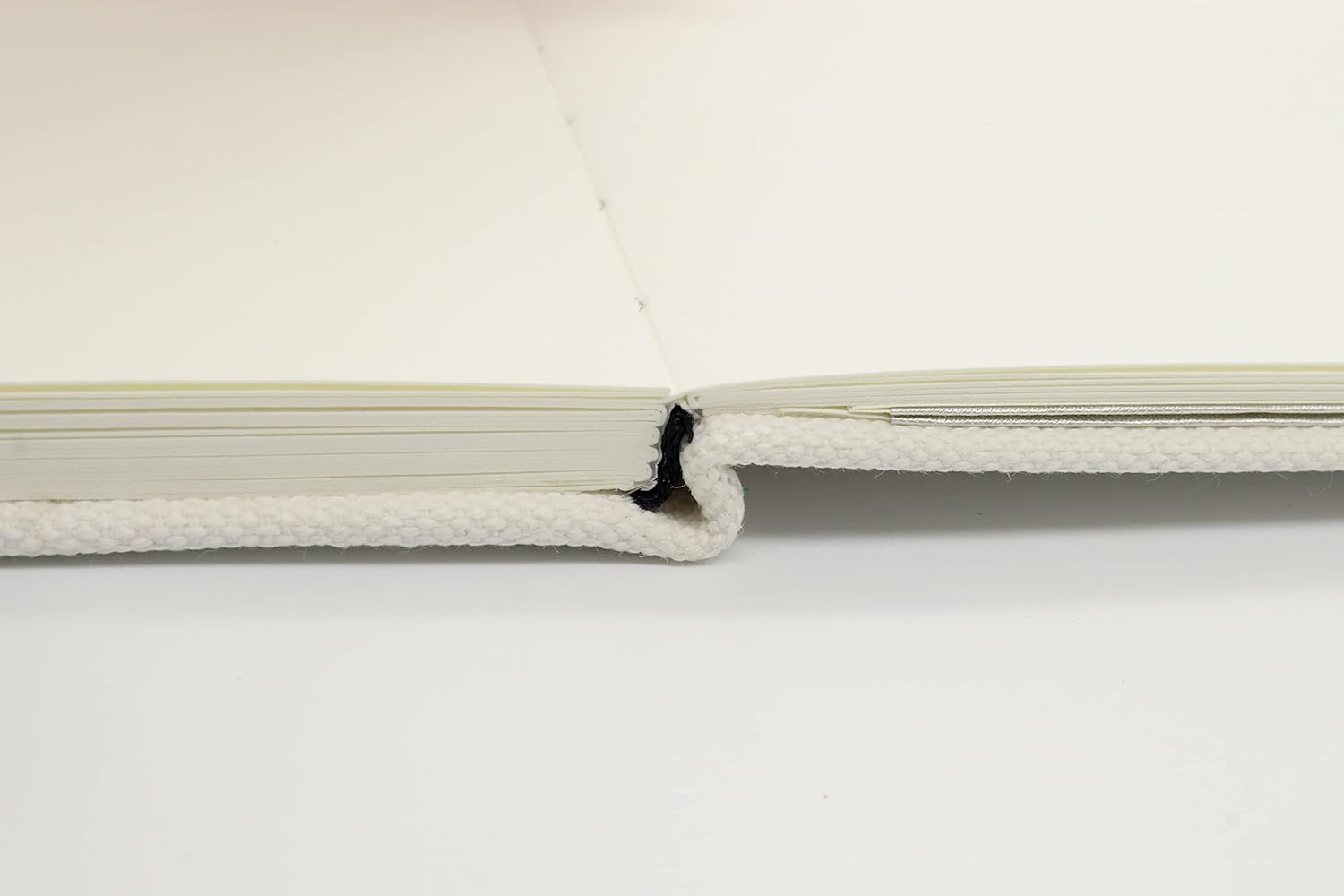 Etchr : Portrait Sketchbook : 100% Cotton : 230Gsm : A6 : Cold Pressed image number 4