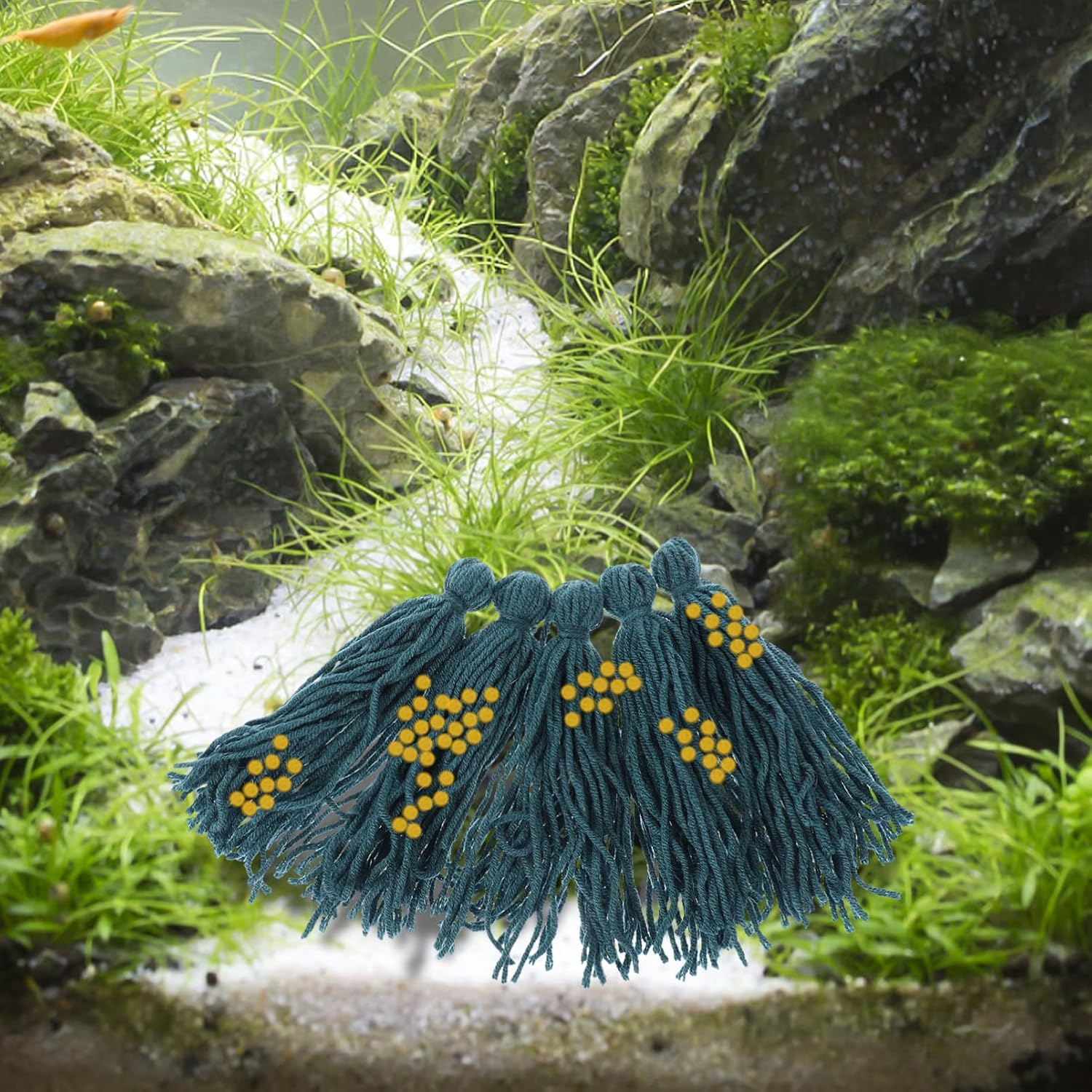Milisten 5Pcs Fish Spawning Mops, Floating Fish Breeding Grass Safe Baby Hideout for Egg Laying Weightless or Sinking Aquarium Spawning Grass - Dark Green image number 2