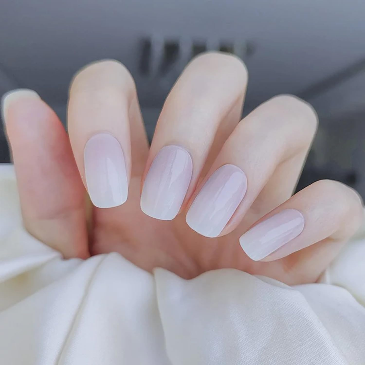 NKA Semi-Cured Gel Nail Strips Kit, 20 Strips in 10 Sizes &ndash; Quick & Easy Application &ndash; Cures in 60 Seconds &ndash; Includes Mini File, Cuticle Stick & Prep Pads &ndash; Long-Lasting, Ombre Pink image number 2