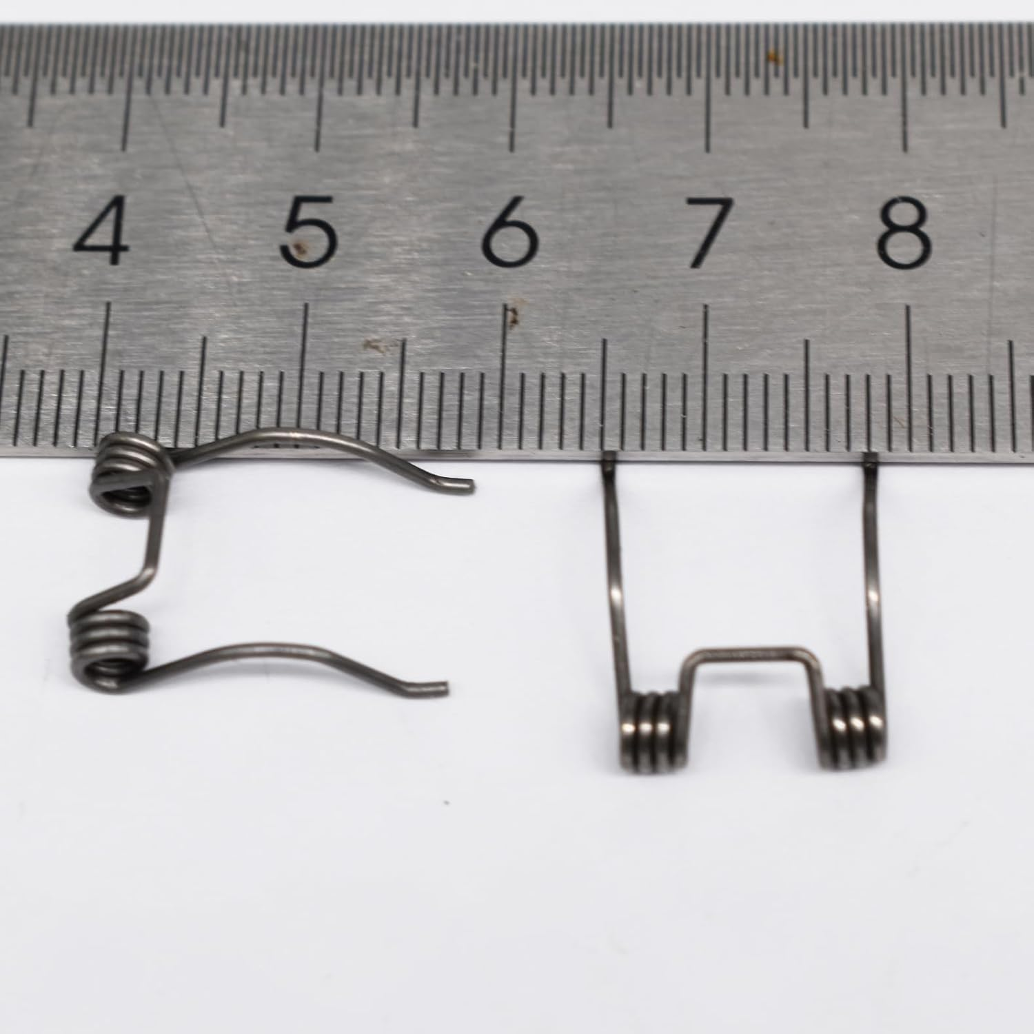 ZEROKIWI 2 Pieces Professional Hair Clipper Repairing Parts Replacement Accessories - Tention Spring Compatible with Babylisspro Barberology FX787 and Loprofx Trimmers FX726 image number 2