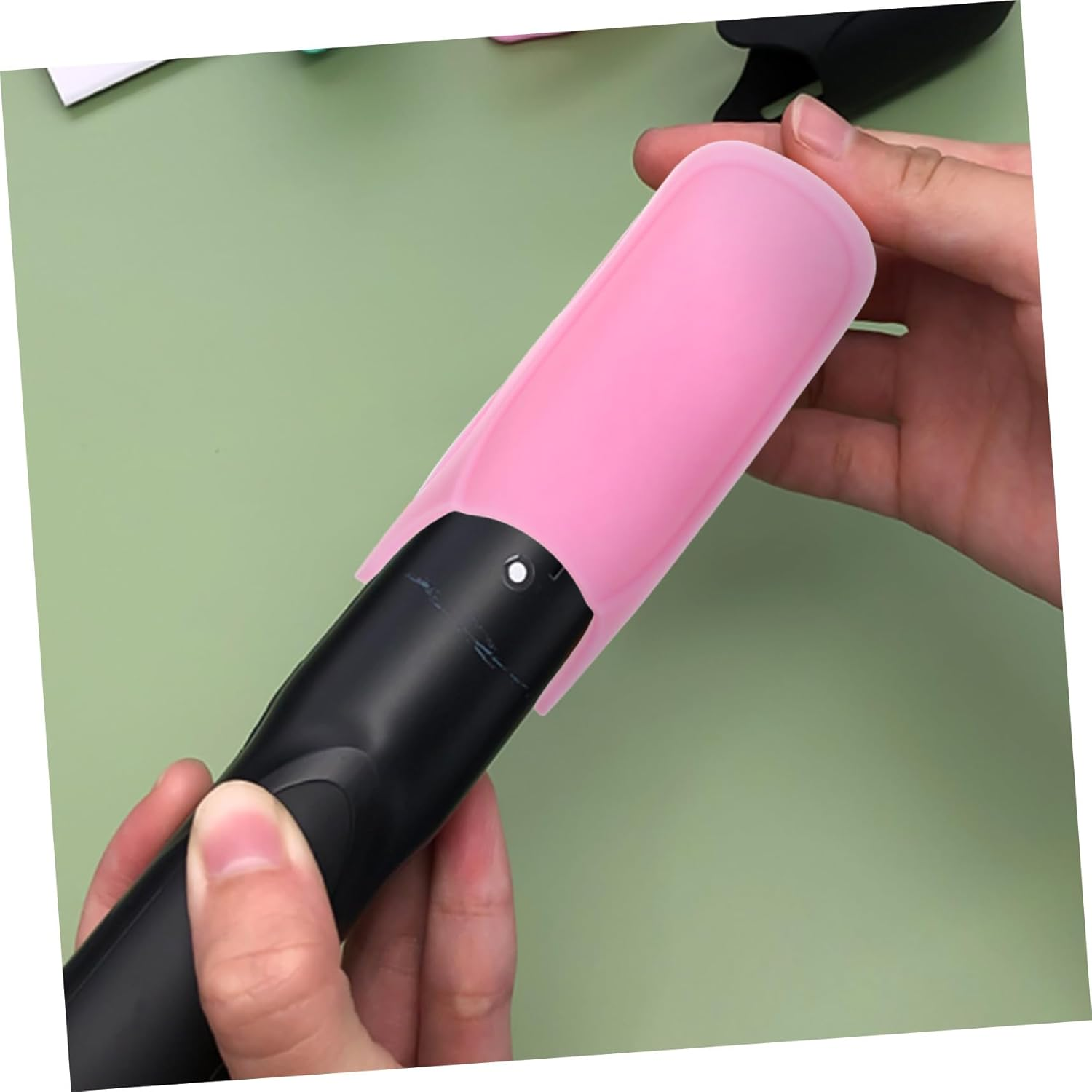 Beaupretty Heat Resistant Silicone Hair Iron Handle Cover for Curling Wands and Straighteners Removable Washable Protective Sleeve Compatible with Various Hair Styling Tools Easy to Install image number 1