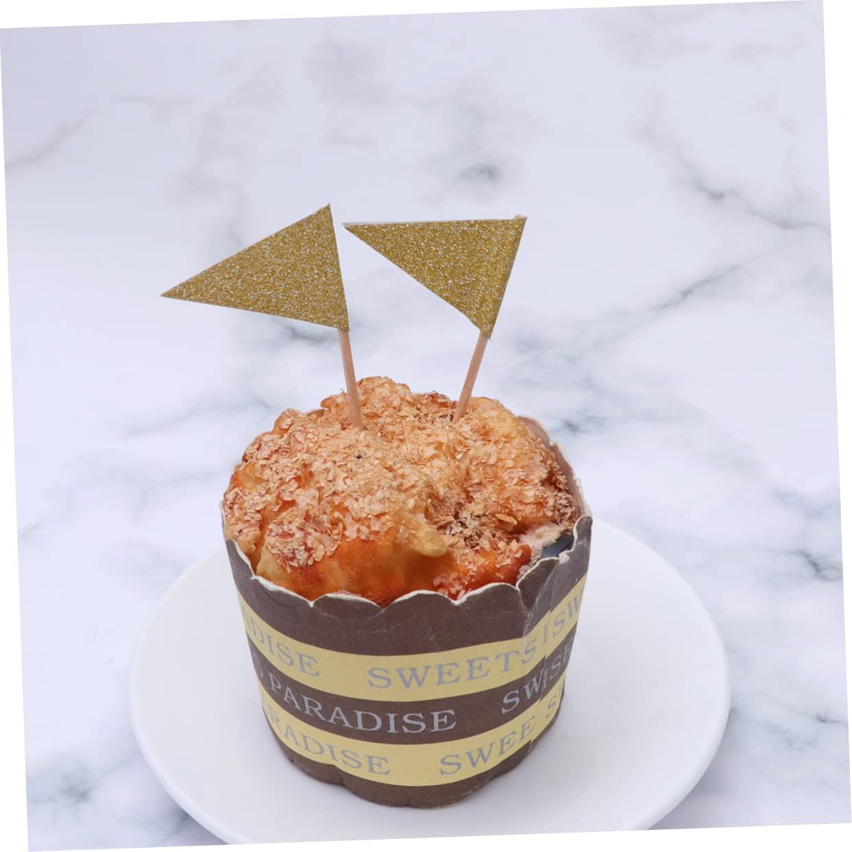 Amosfun 15Pcs Small Triangle Flag Cake Toppers Glitter Year Party Decorations Annual Meeting Layout Cake Fruit Dessert Insert image number 4