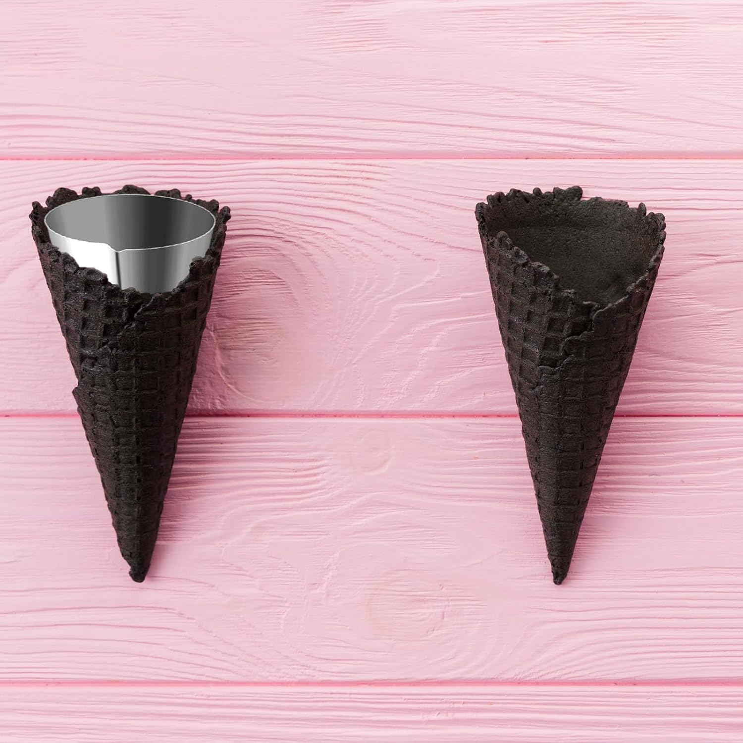 TEAONE Cone Shaped Baking Mold, 20 PCS Cream Horn Molds for Cream Roll, Ice Cream, Egg Roll (12.4 X 3.4Cm/4.88 X 1.33In) image number 3