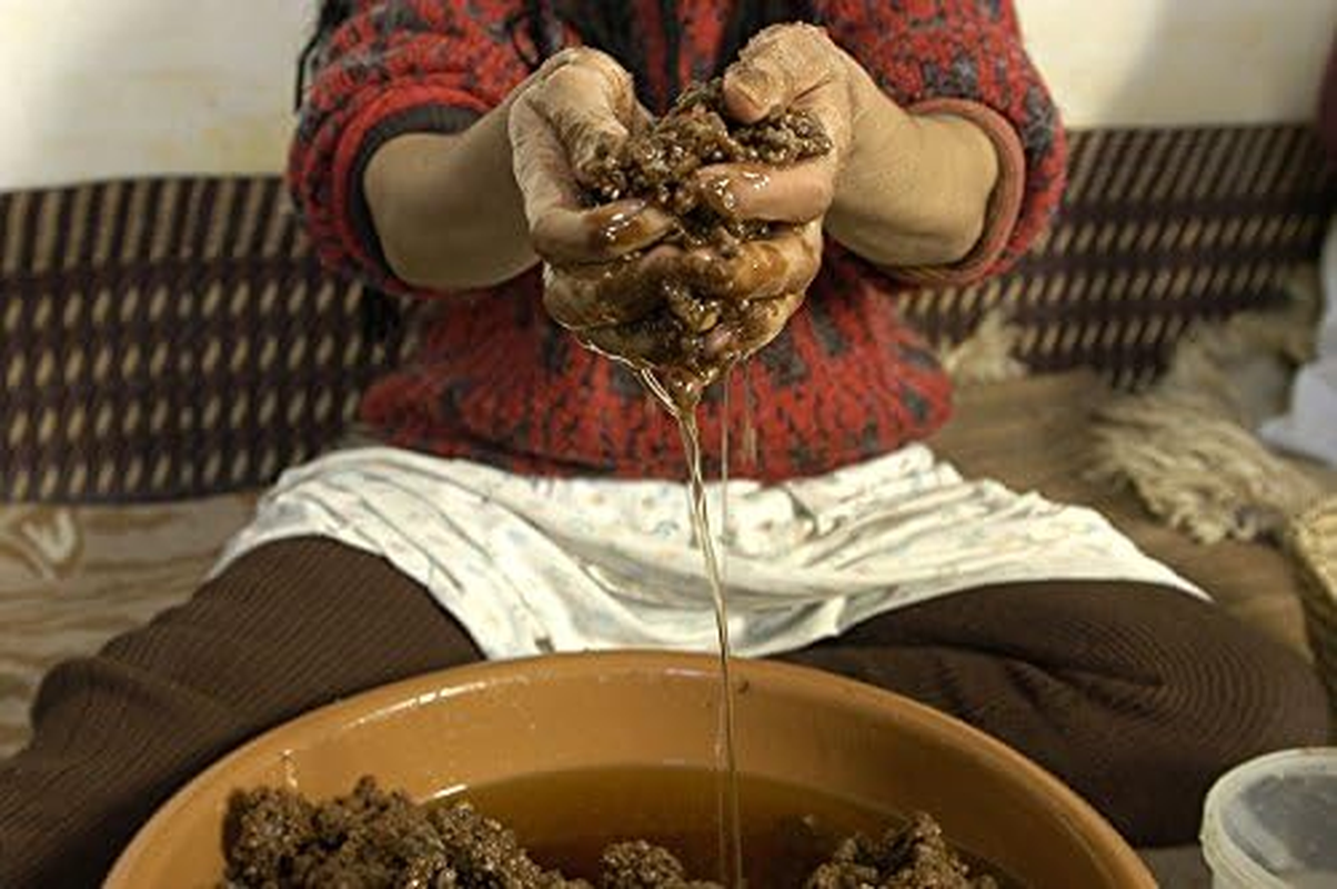 US Organic Moroccan Argan Oil, USDA Certified Organic,Pure & Natural, Cold Pressed Virgin, Unrefined, 4 Oz in Amber Glass Bottle with Glass Eye Dropper for Easy Application. Origin_Morocco image number 2