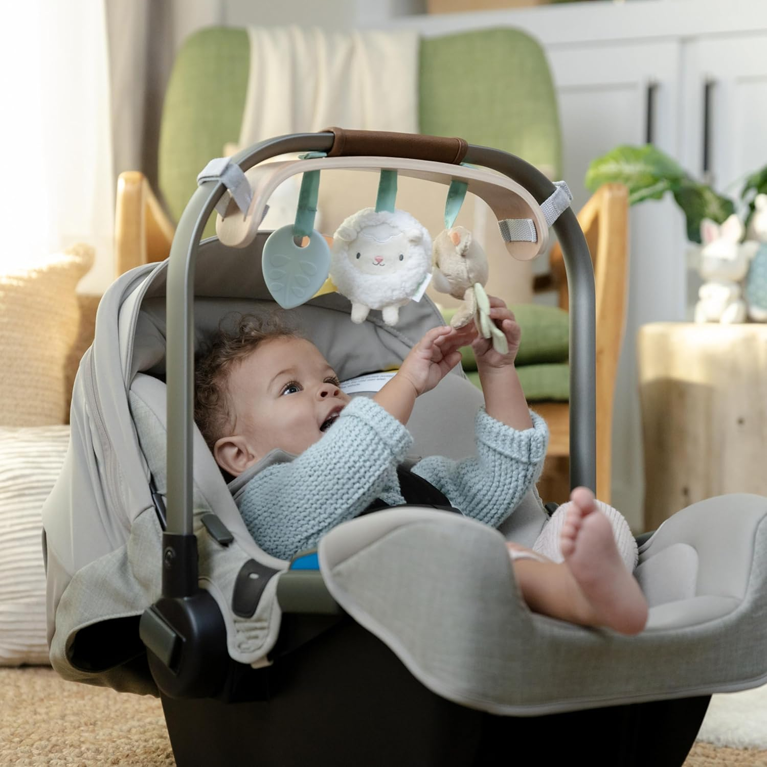 Ingenuity Soothing Essentials Wood Carrier Toy Bar, Montesorri-Inspired, 3 Removable Toys, for Ages 0-12 Months image number 5