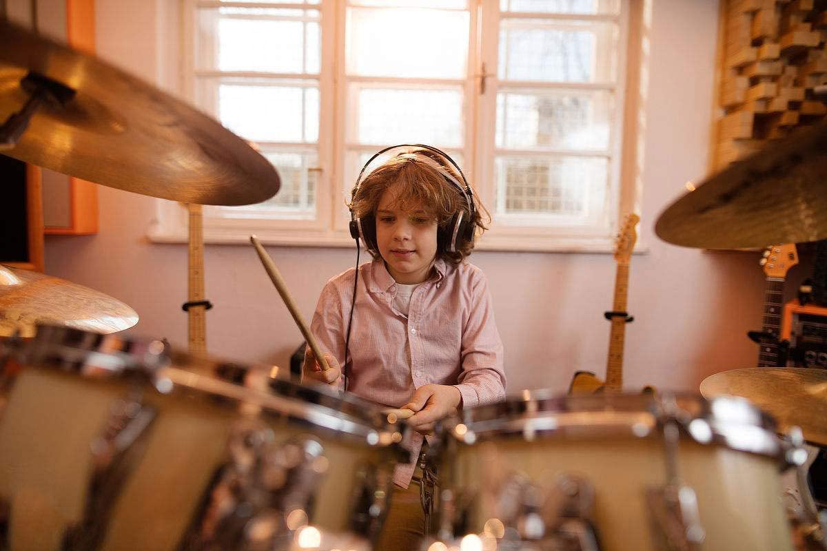 Drum Sticks 5A Wood Tip Drumstick (1 Pair Maple) image number 2