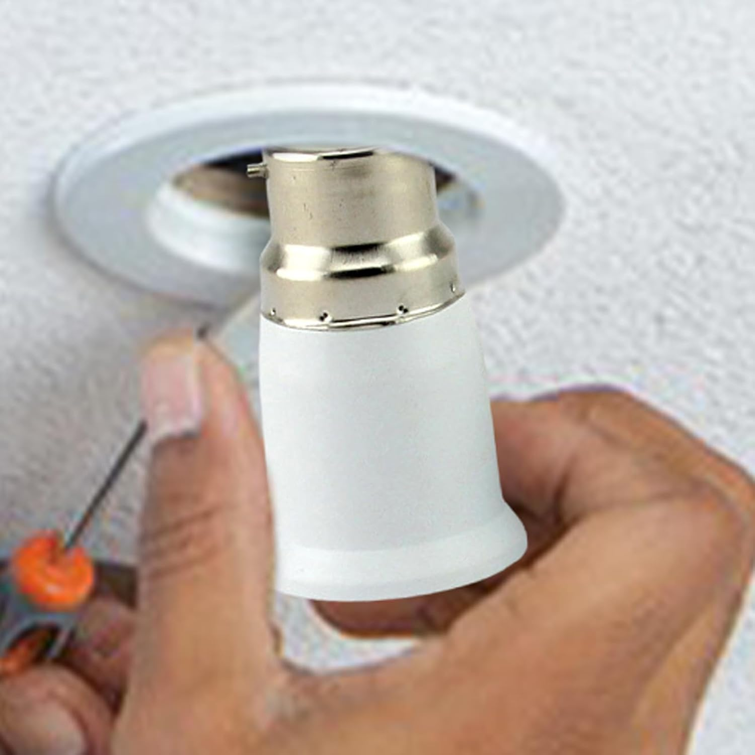 Light Bulb Socket Converter，B22 to E27 or E27 to B22 Socket Converter，Bulb Base Adapter,Voltage 100V-250V，Safe Anti-Aging，Suitable for LED Bulbs, Incandescent Lamps and CFL Bulbs image number 1