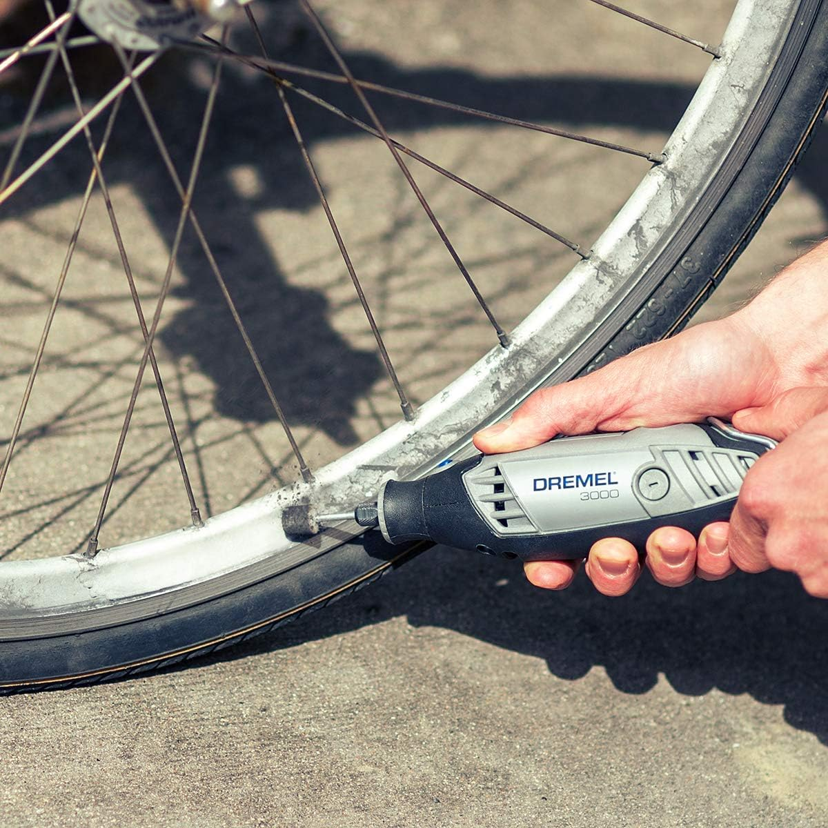 Dremel 3000 Rotary Tool 130W Multi Tool Kit (1 Attachment, 26 Accessories, Variable Speed 10,00033,000 RPM for Cutting, Carving, Sanding, Drilling, Polishing, Routing, Sharpening, Grinding)