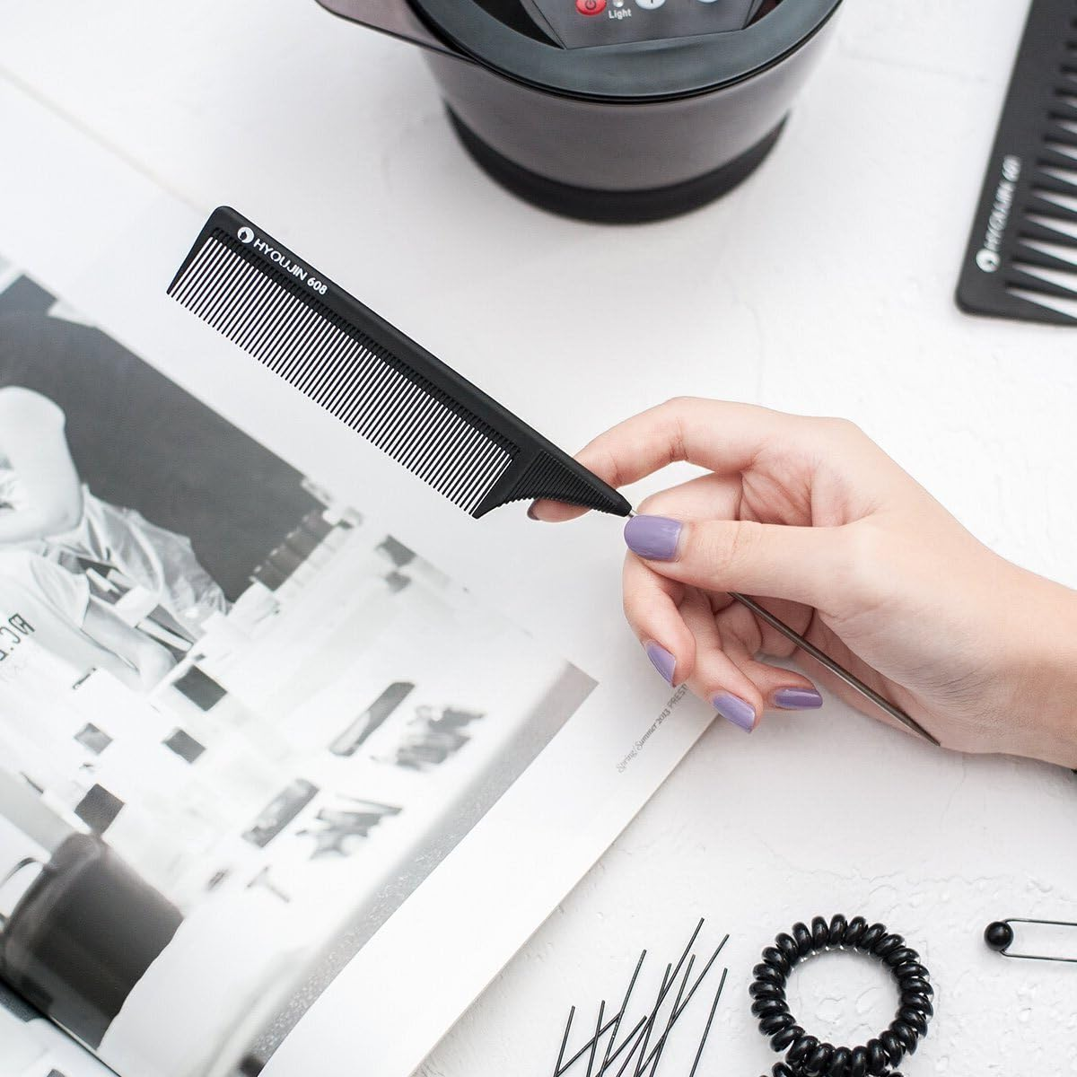 HYOUJIN 608 Black Carbon Rat Tail Combs Pin Tail Comb 100% anti Static 230℃ Heat Resistant Metal Parting Combs with Non-Skid Paddle for Hair Styling - Black image number 7