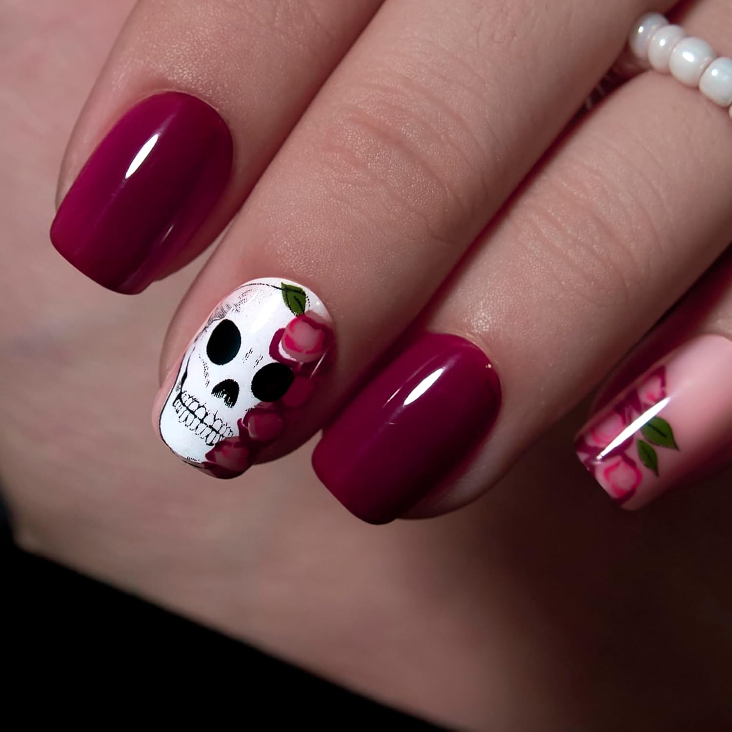 Curvlife Press on Nails Acrylic False Nails with Full Cover Design, Reusable False Nails Kit with Nail Glue, Adhesive Tabs, Nail File, Artificial Glue