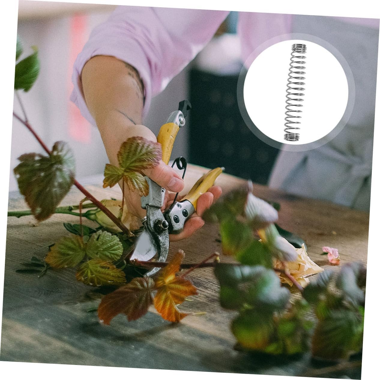 TINEASUR 50Pcs Gardening Scissors Heavy Duty Pruner Shears Long Handle Corded Hedge Trimmer for Garden Maintenance image number 1