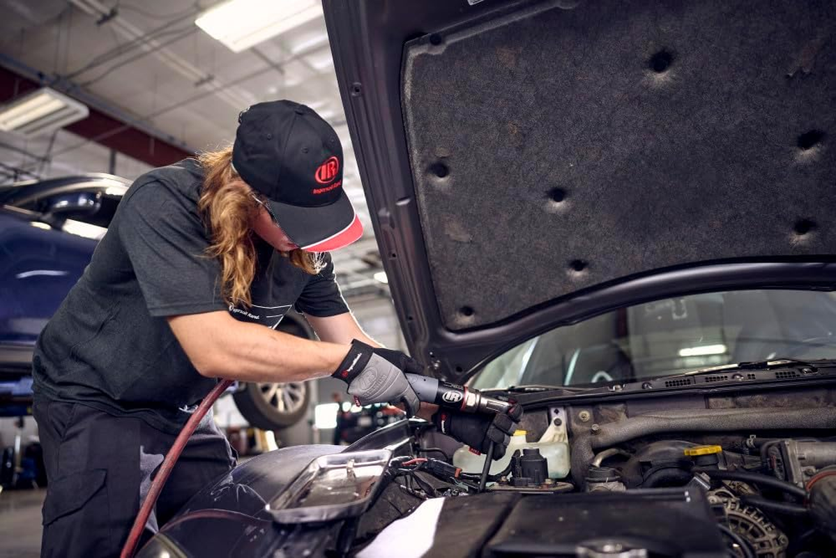 Ingersoll Rand 1211MAX-D4 1/2" Air Ratchet Wrench, 80 Ft-Lb Nut Busting Torque, 625 RPM