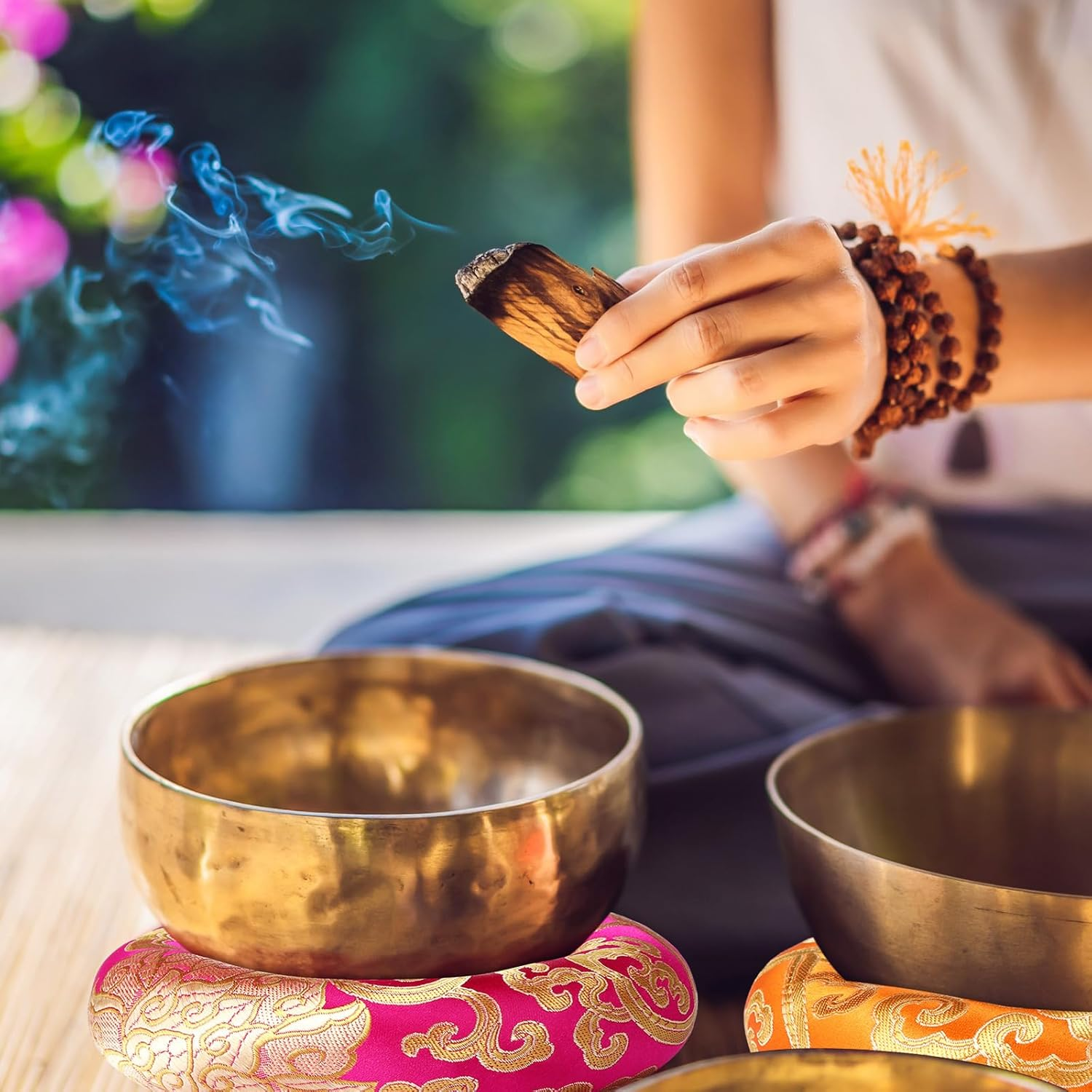 Barydat 7-Piece Silk Singing Bowl Cushion Set - 7 Sizes (13.5-21Cm), Multi-Colored, for 6-12 Inch Bowls image number 2