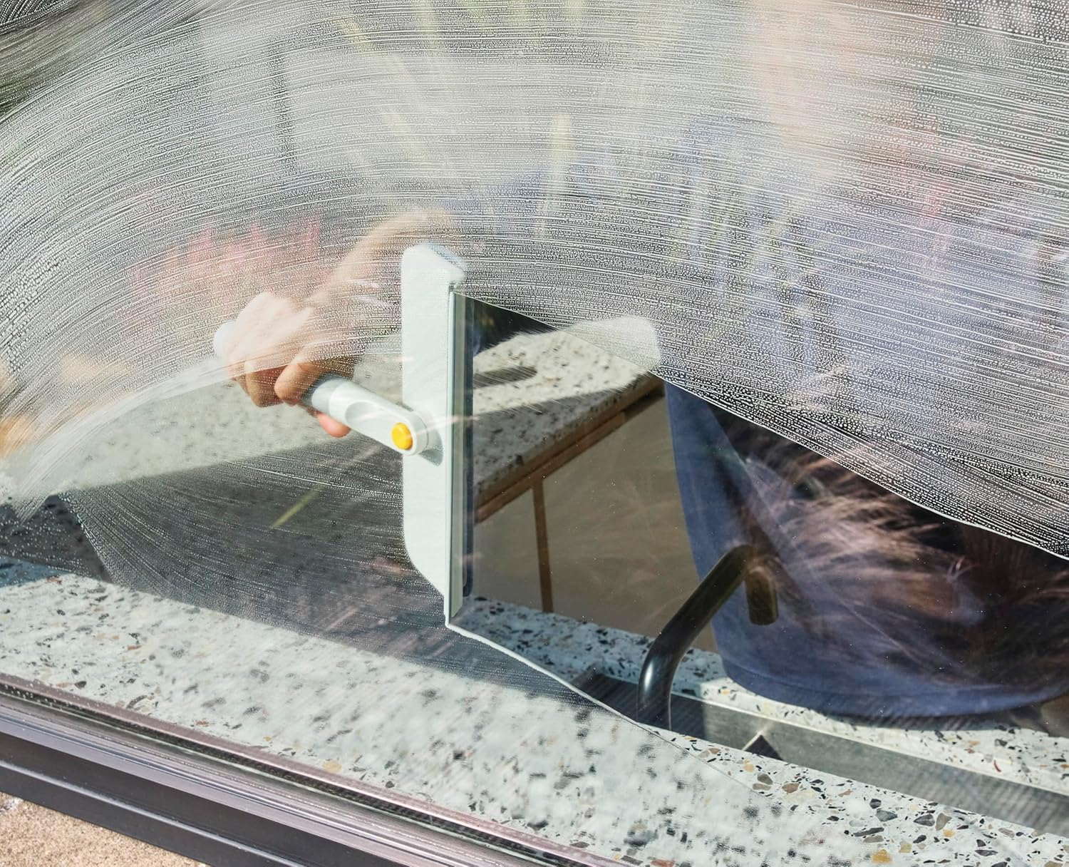 Joseph Joseph Cleantech Deep Cleaning Tool Set with Extension Pole, 5 Cleaning Tools + Extendable Telescopic Handle for Glass, Tiles, Surfaces image number 2