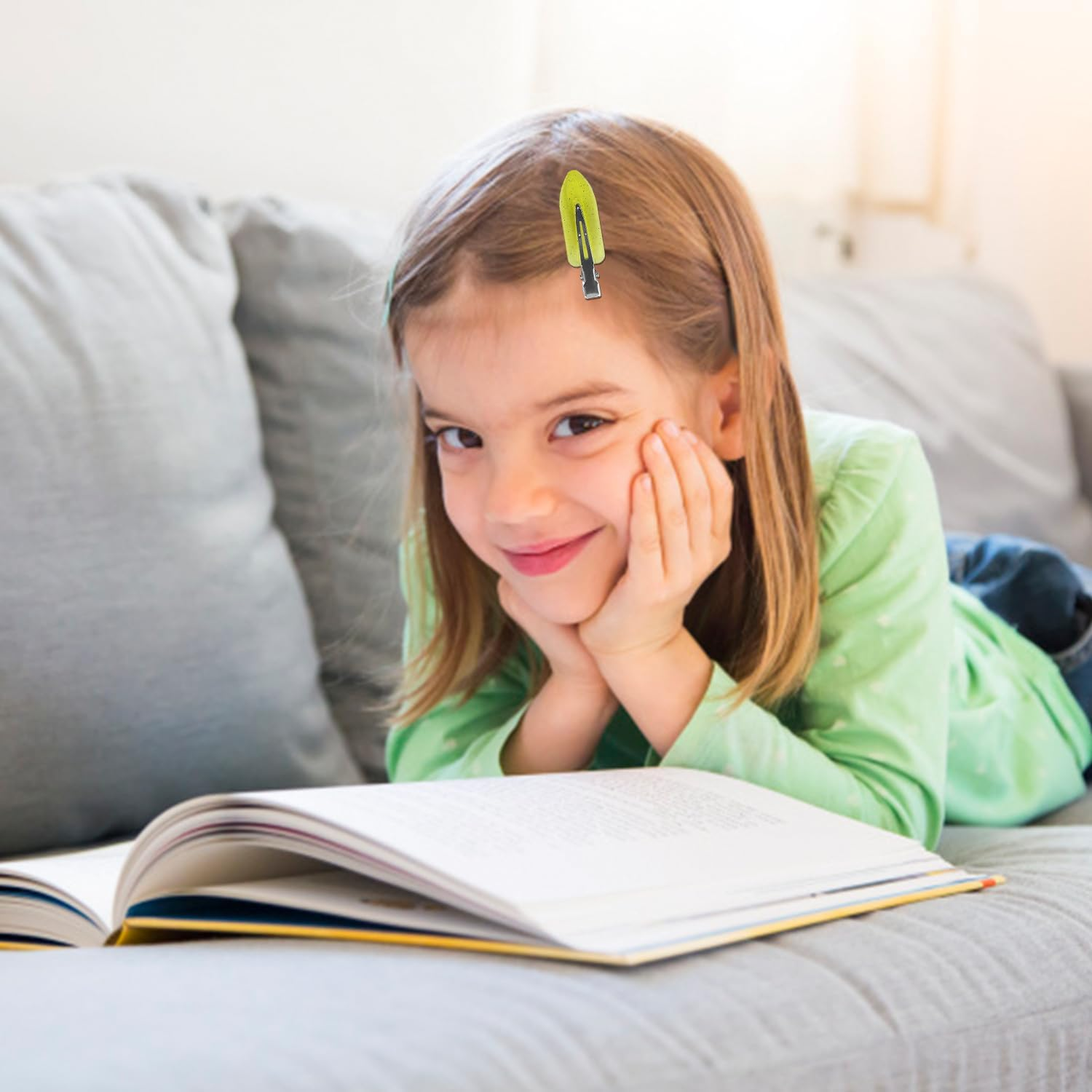 Pack of 20 Colourful Hair Clips, Transparent Glitter Hair Clips, Cartoon Cute Clips, Candy Colour Bang Clips, Simple Girls' Hair Clips, Hairstyle Decorations. image number 4