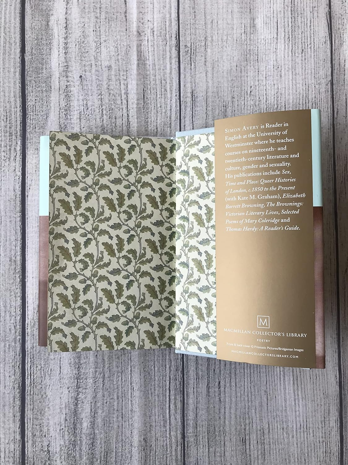 Hand in Hand with Love: an Anthology of Queer Classic Poetry image number 2