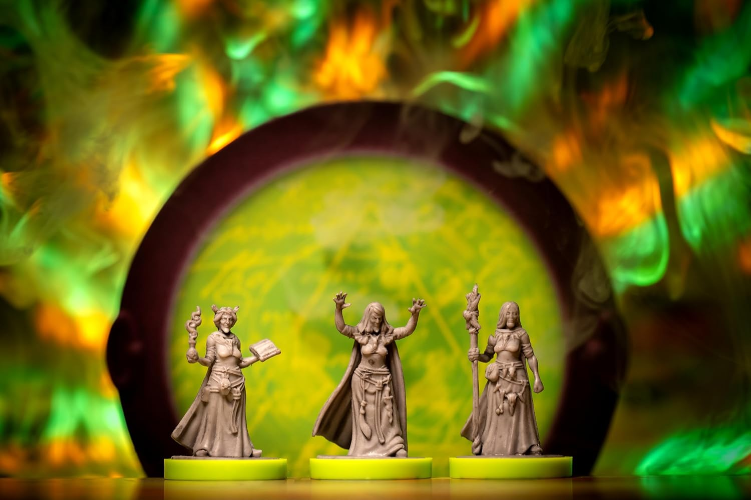 IELLO | Unmatched Slings and Arrows | 2-4 Players, 20-40 Mins, Ages 9+