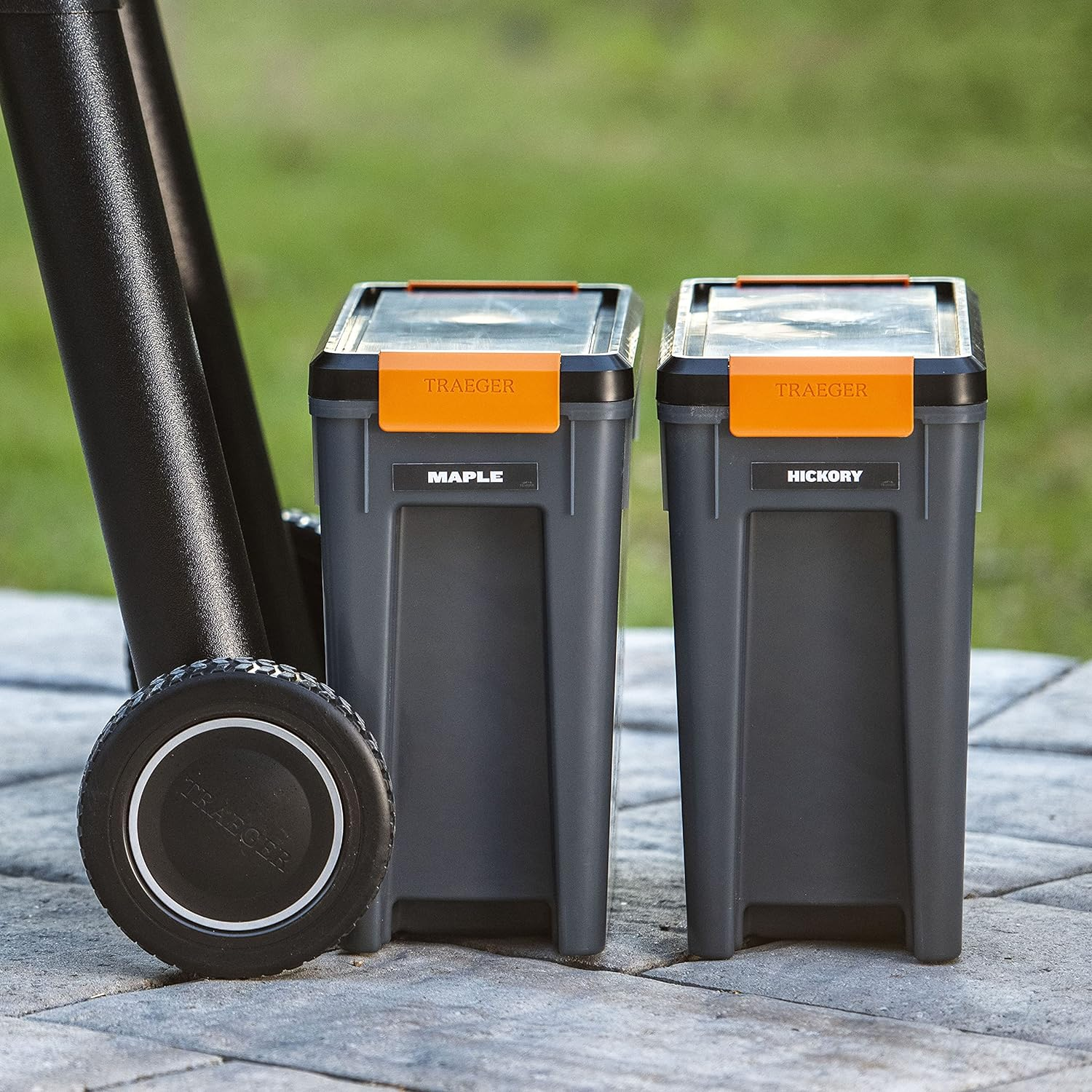 Traeger Grills BAC637 Stay Dry Pellet Storage Bin with Locking Lid, 22Lb Capacity Wood Pellet Container with Flavor Stickers, Stackable Design, Airtight Storage for Grill Pellets image number 2