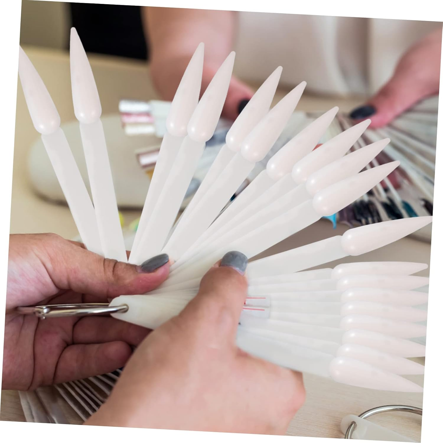 MOTHNUR 200Pcs Nail Art Tips Sticks Fan-Shaped Nail Display Tips with Metal for Easy Organization for Beginners Reusable Practice Tools image number 6
