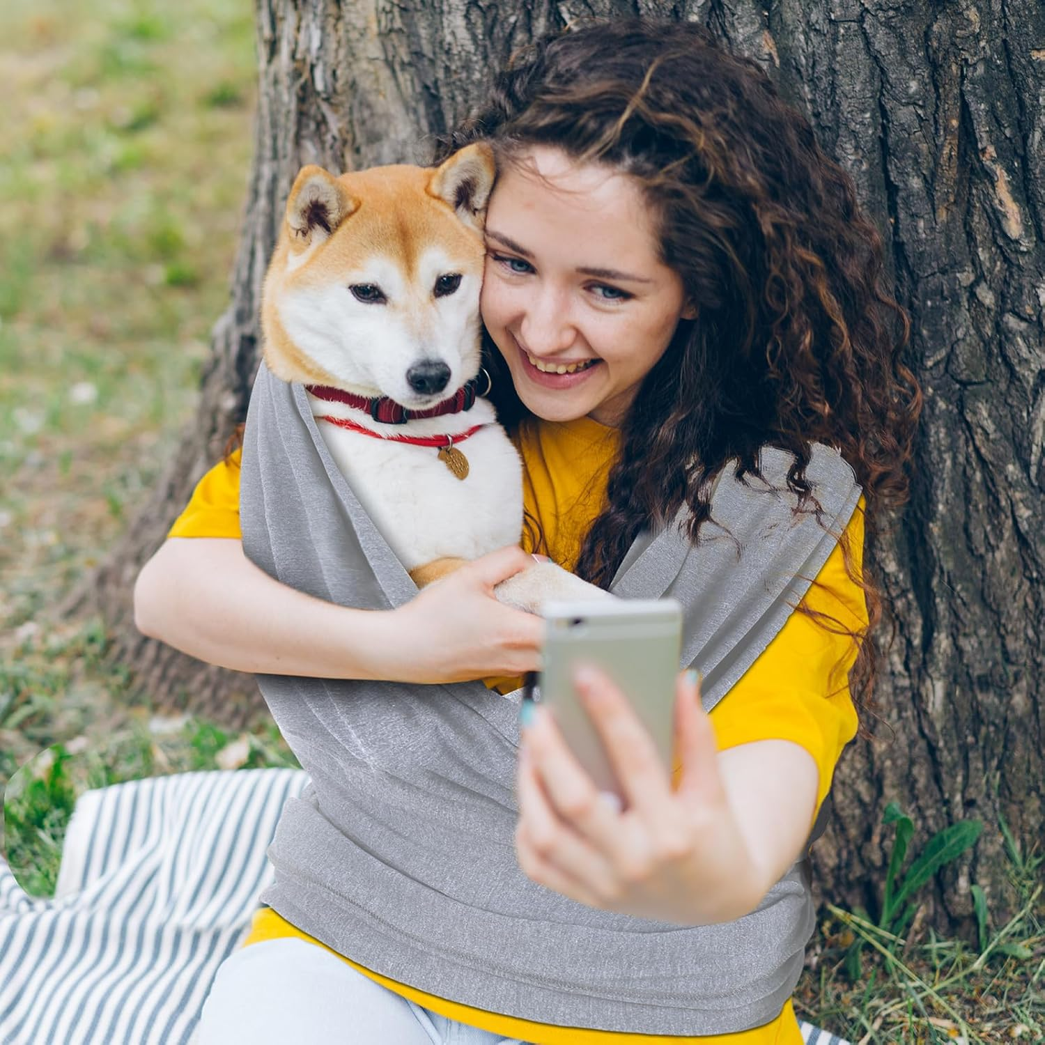 Clysee Dog Sling Carriers, Cat Wrap Carrier Chest, Front Facing Dog Sling, Hands Free, Size Adjustable, Soft Cotton, Swaddle Bag for Outdoor(Light Grey) image number 5