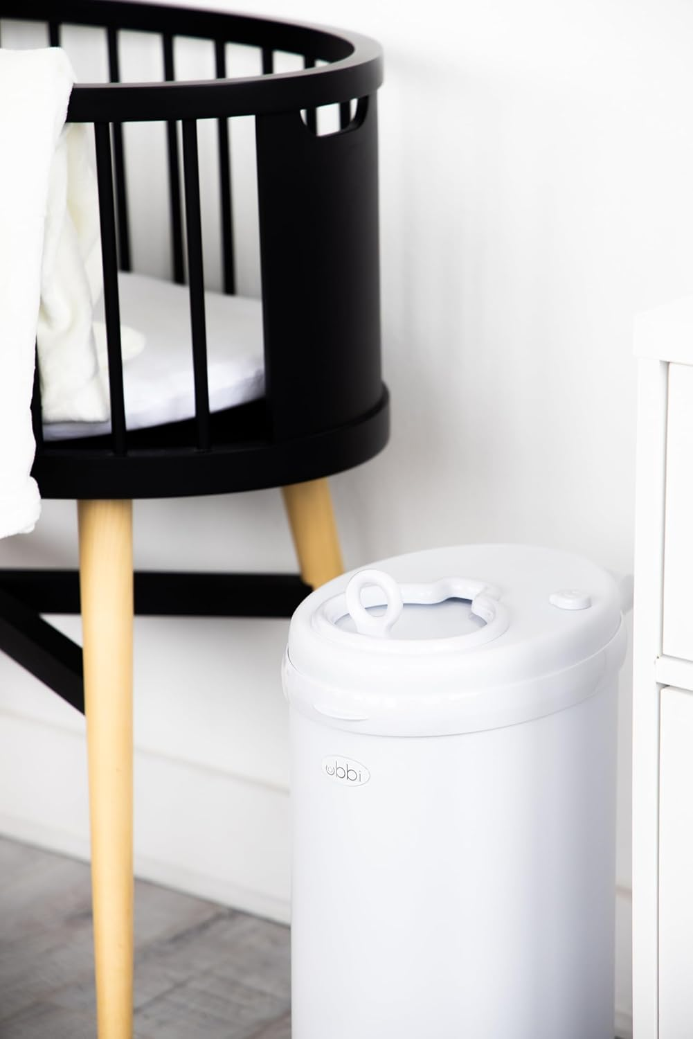 Ubbi Steel Diaper Pail, Odor Locking, No Special Bag Required, Award-Winning, Registry Must-Have, Matt White image number 4