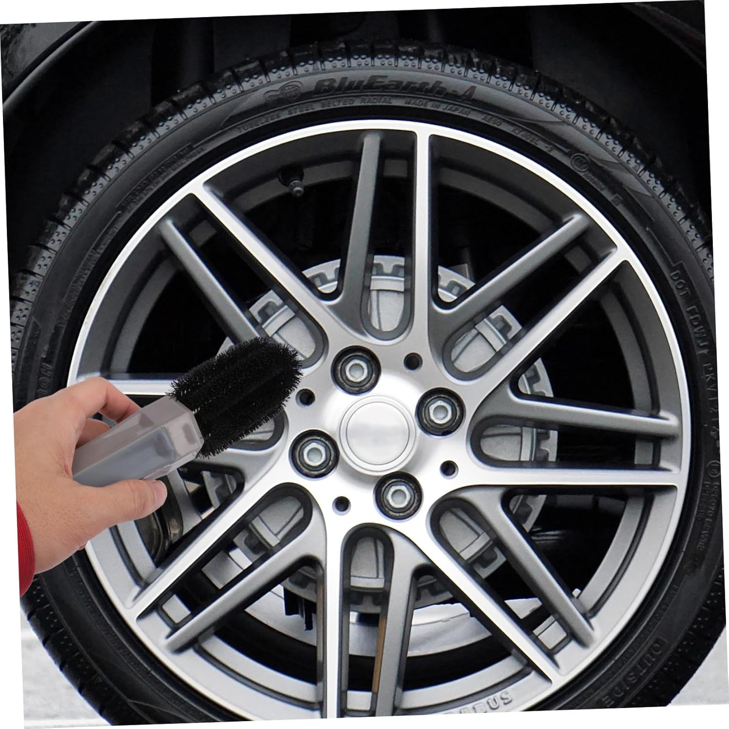 ULTECHNOVO Wheel Brush Tire Brush Car Detailing Cleaning Tool with Handle for Automotive Wheel and Tire Maintenance image number 1