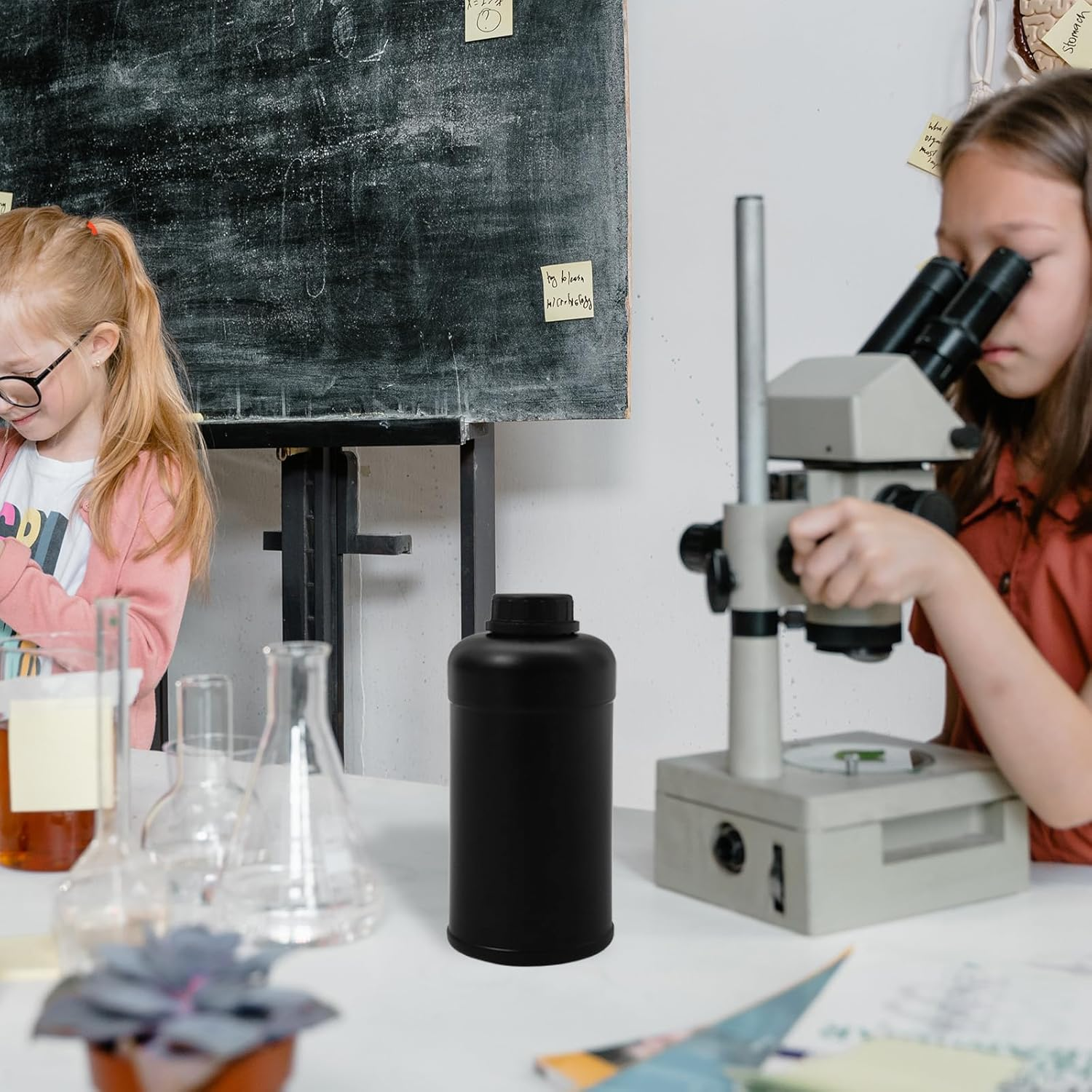 Iplusmile 4Pcs 1000Ml Plastic Empty Small Mouth Graduated Lab Chemical Container Reagent Bottle Sample Sealing Liquid Medicine Bottles Jar Pot Black image number 2