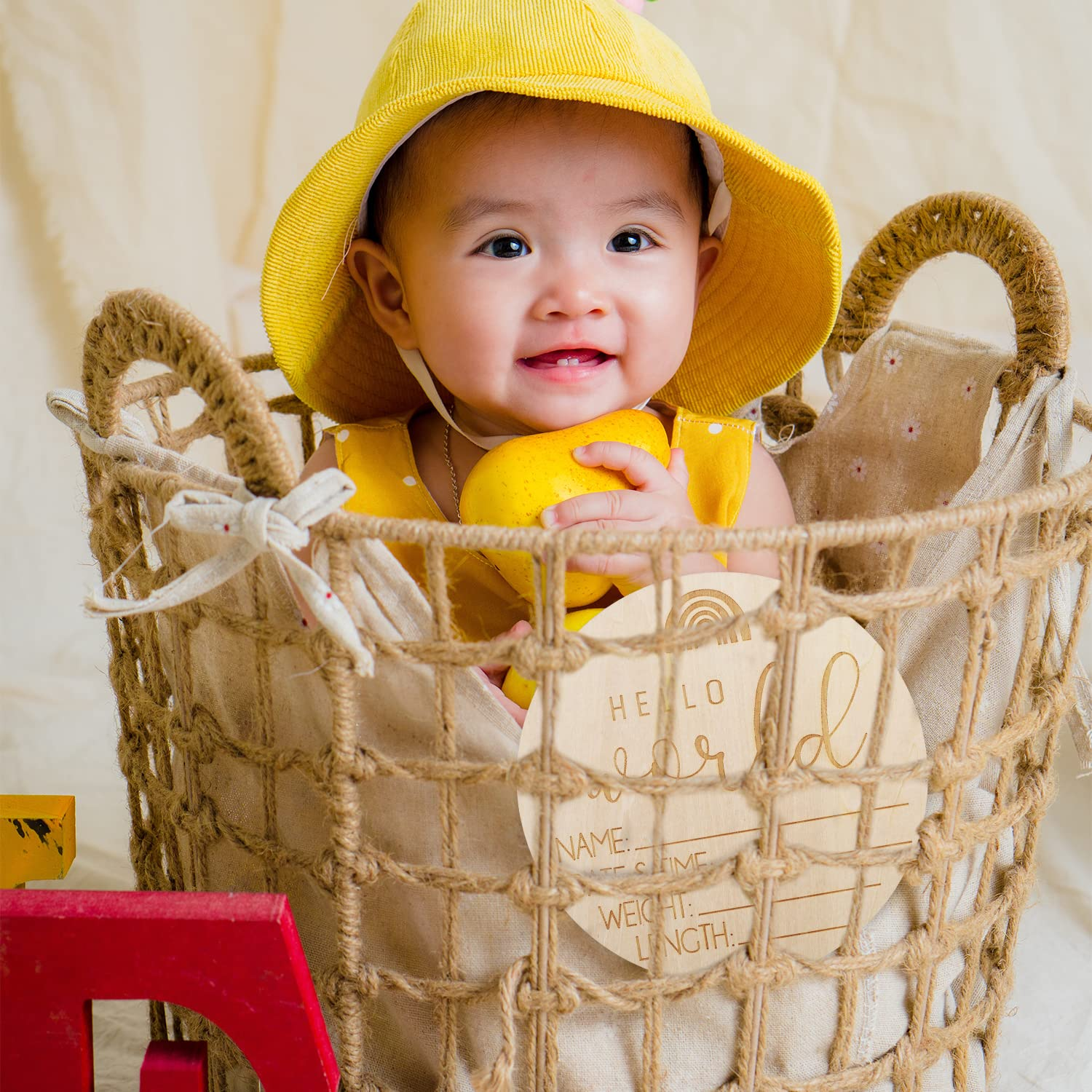 AIEX Wooden Baby Announcement Sign, Round, 5.9 Inches, Hello World, Newborn Welcome Sign, Photo Prop, Nursery Decor