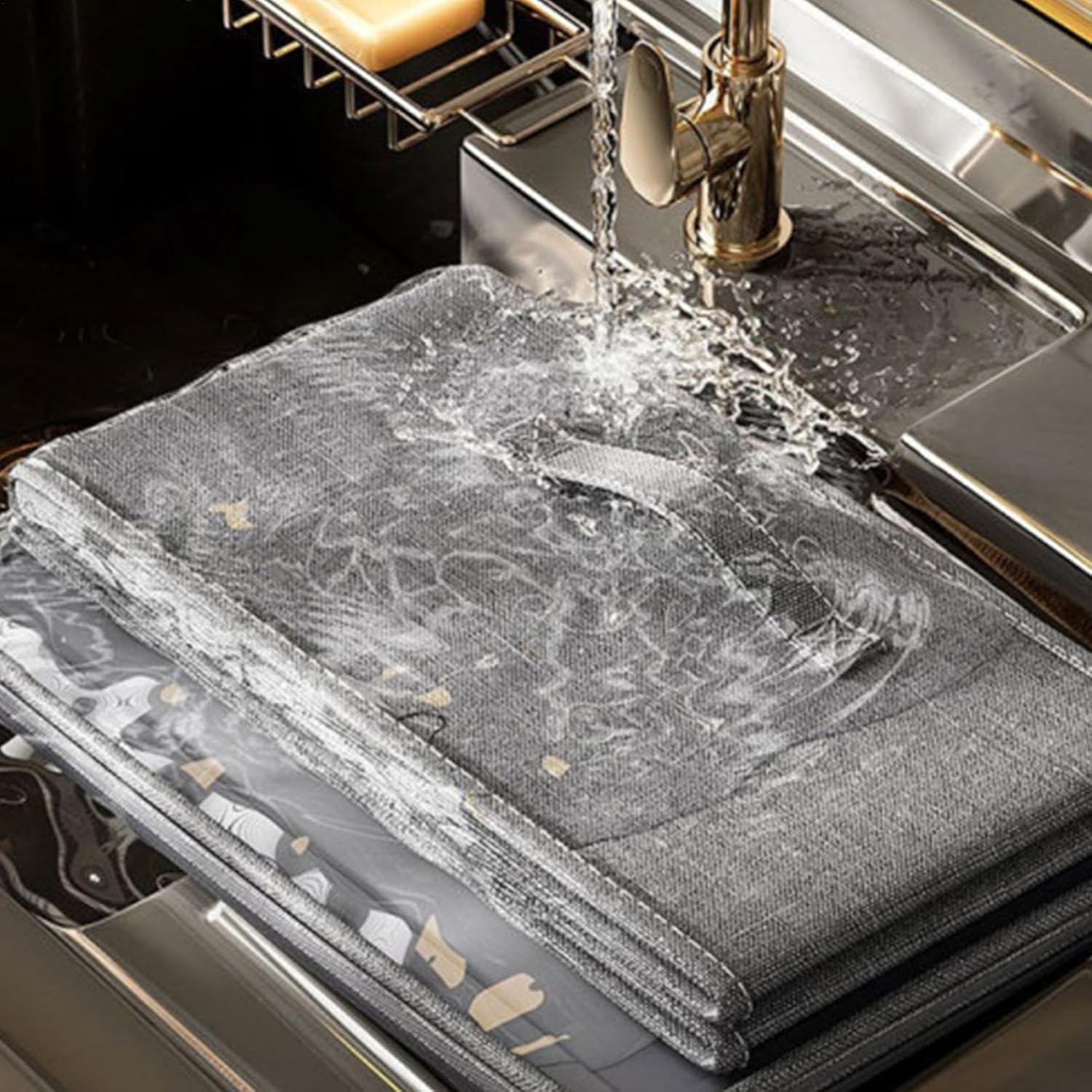 Gihioue Closet Quilt Organiser with Lid, 2 Large Storage Boxes with Zip Lid, Cupboard Basket with Handles for Organising Toys and Clothes