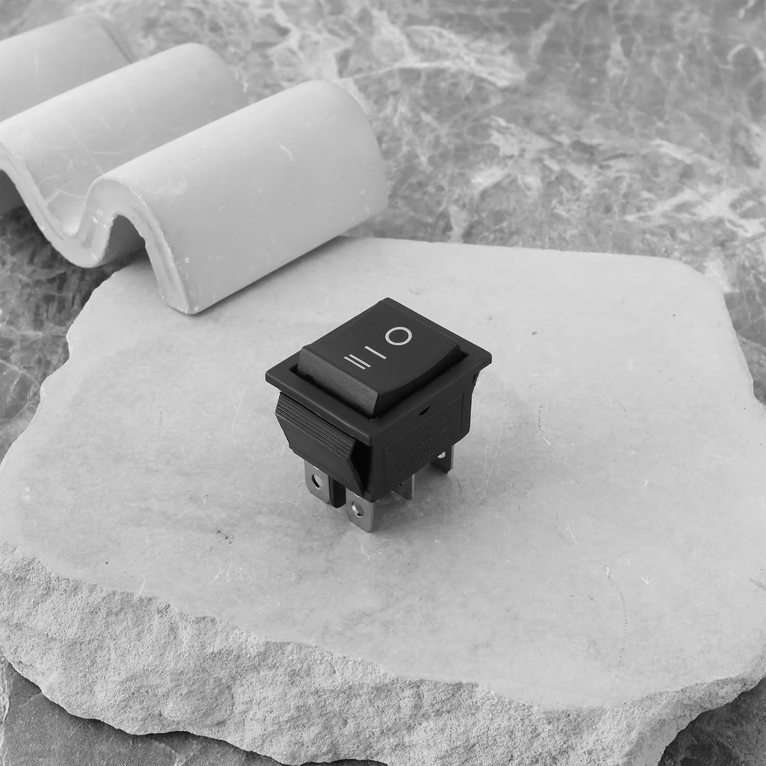 VGOL 2X 3-Position 6-Pin Start on off Switch Compatible with Harbor Freight Predator 7000/8750/9500 Watt 15A/250V 20A/125V image number 1