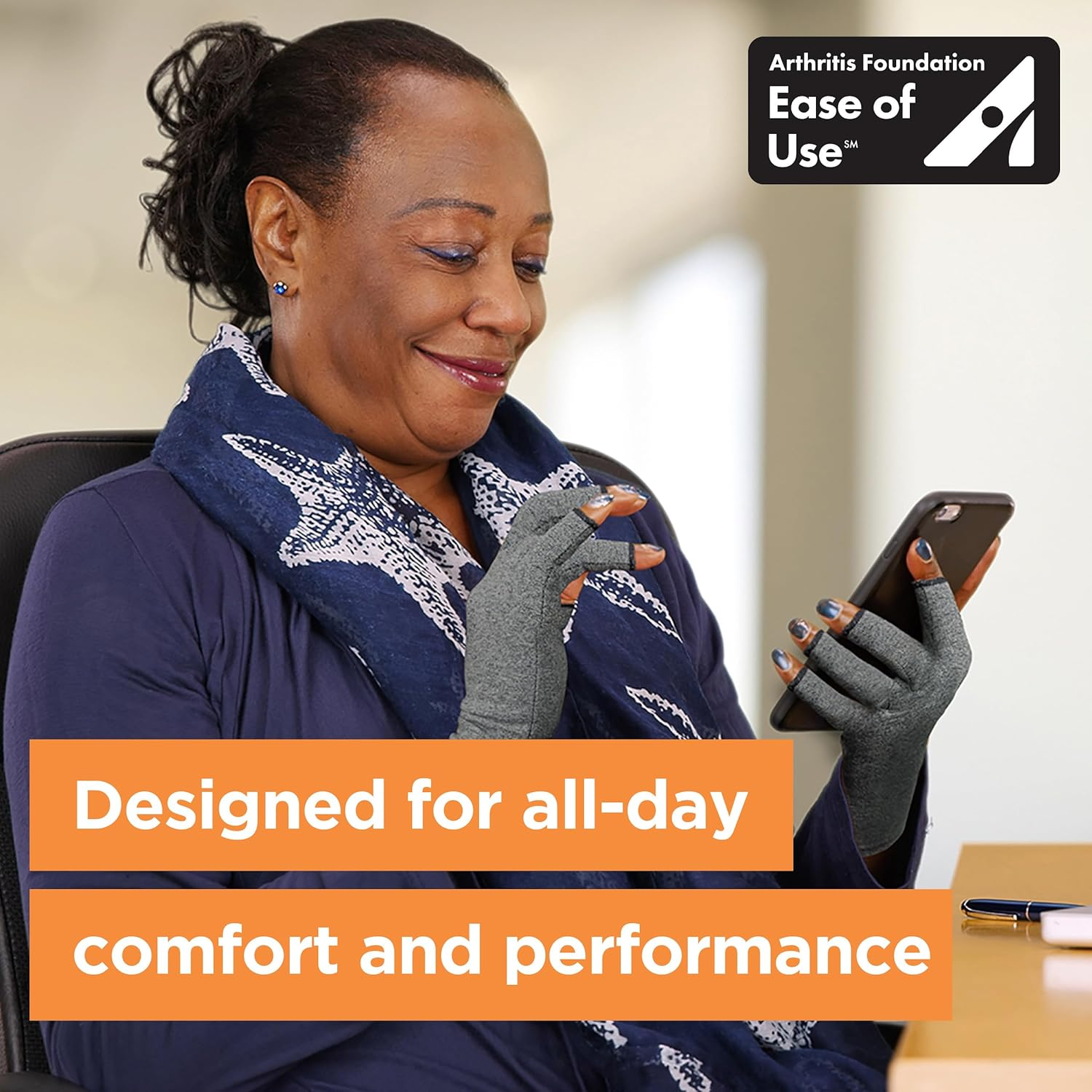 IMAK Compression Arthritis Gloves, Relieves Arthritic Aches, Pain, & Joint Swelling, Open Fingertip Gloves Provide Compression, Warmth, & Comfort, Increases Poor Circulation, Small, Pair, up to 7.94Cm image number 6